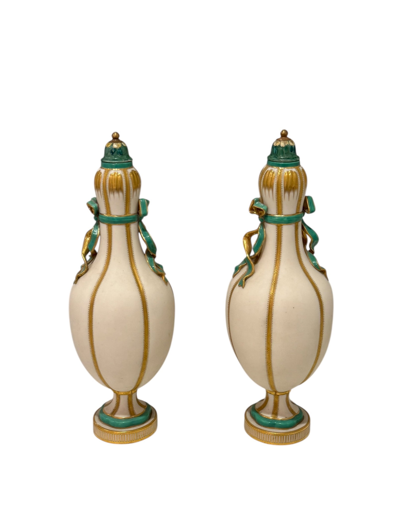 Pair of rare Japonisme Minton vases (1 of 4)