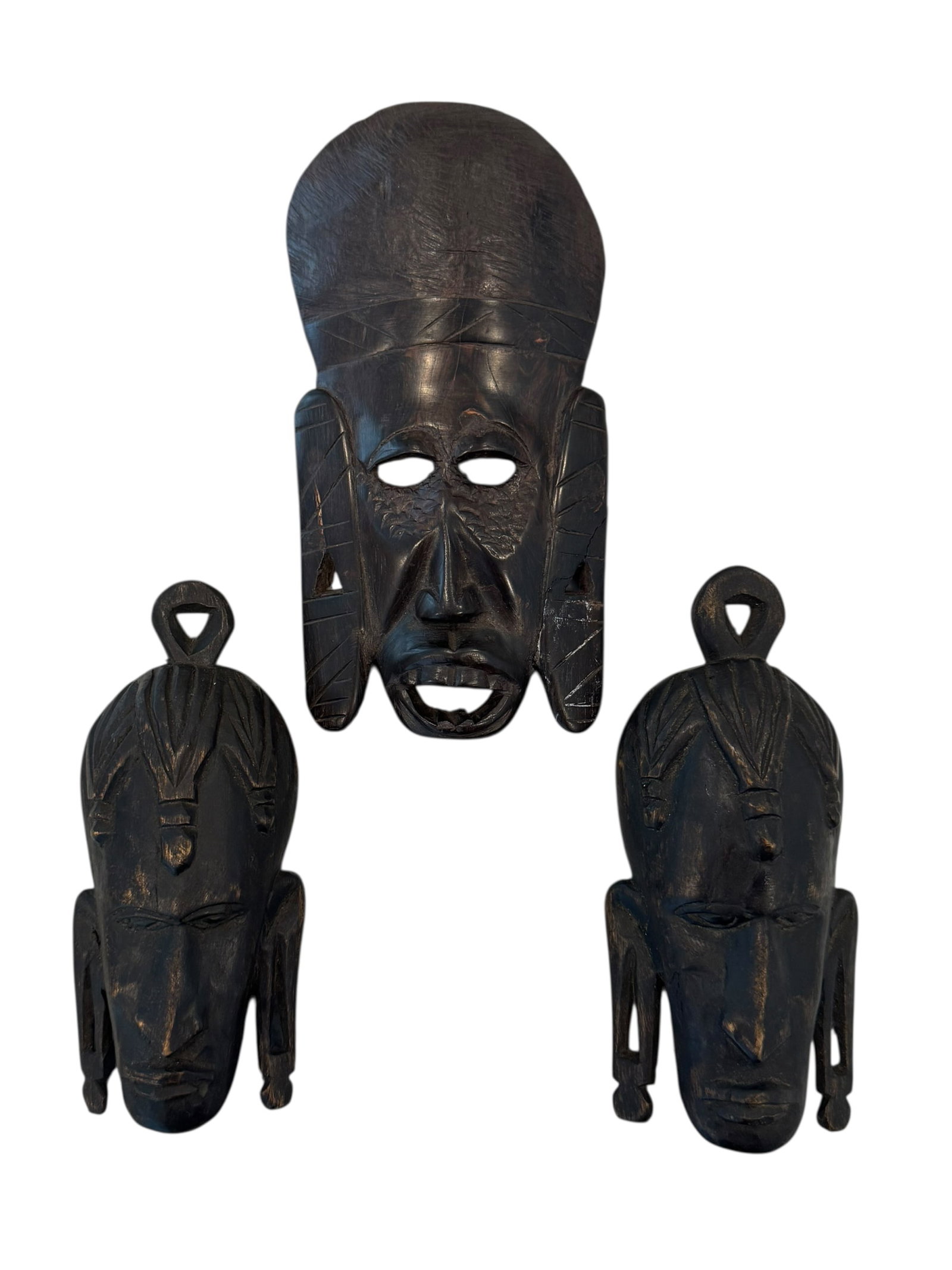 3 small Kenyan masks: 3 small Kenyan masks