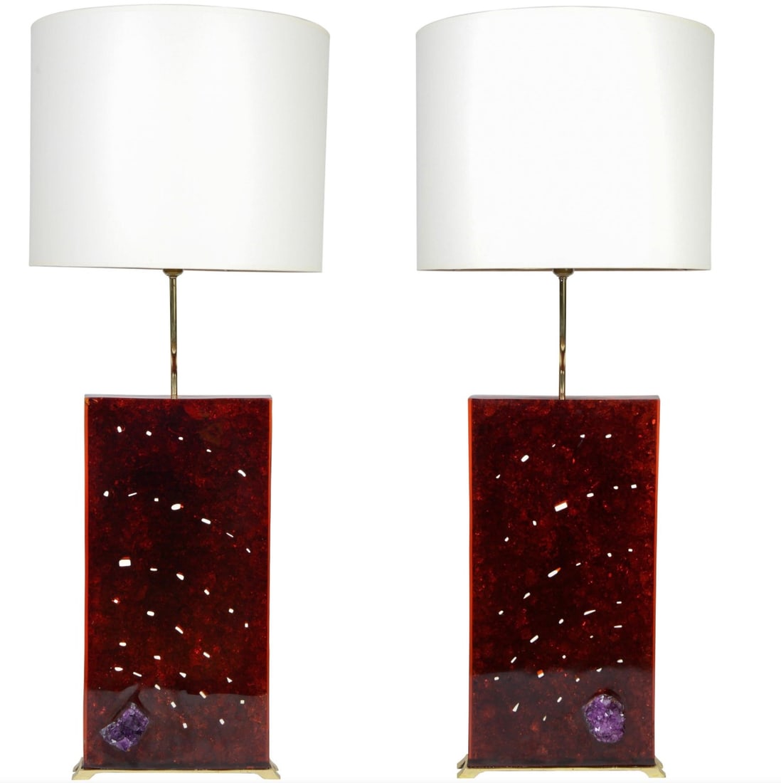 Pair of vintage fractal resin amethyst table lamps: Pair of vintage fractal resin amethyst table lamps. Shades NOT included. DIMENSIONS: 13"W x 2.37"D x 33.47"H