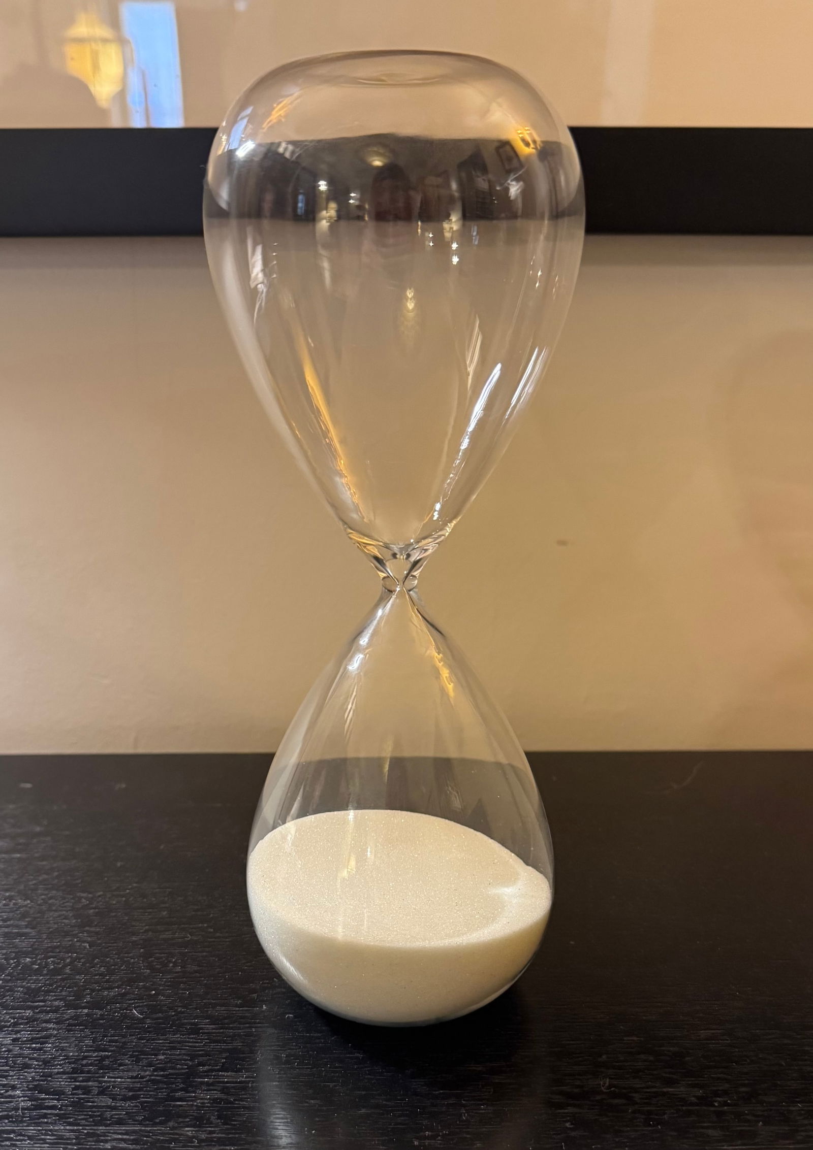 Glass and sand hourglass (1 of 2)