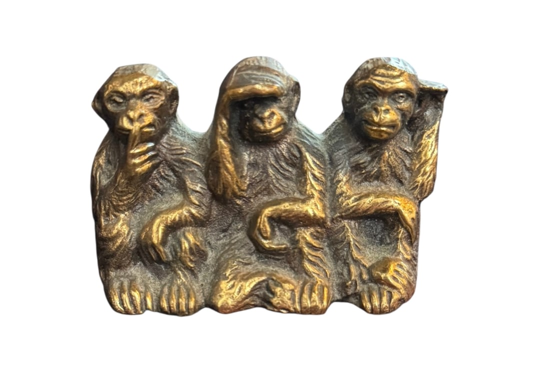 See / Hear / Speak No Evil statue (White Lotus): See / Hear / Speak No Evil statue (White Lotus). DIMENSIONS: 3" x 1.25" x 2" H