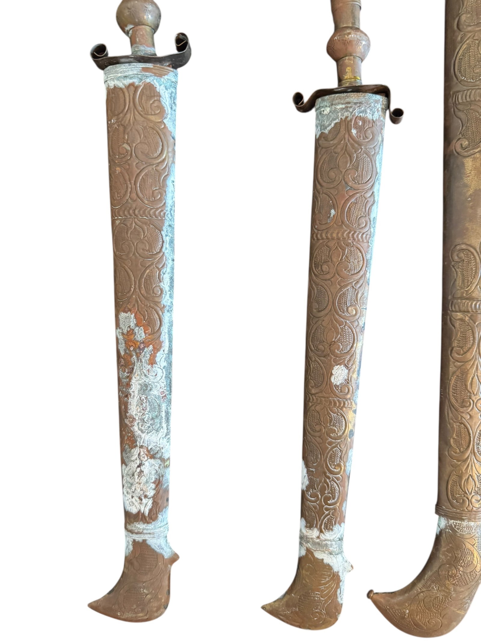 Five antique Thai daggers - 5