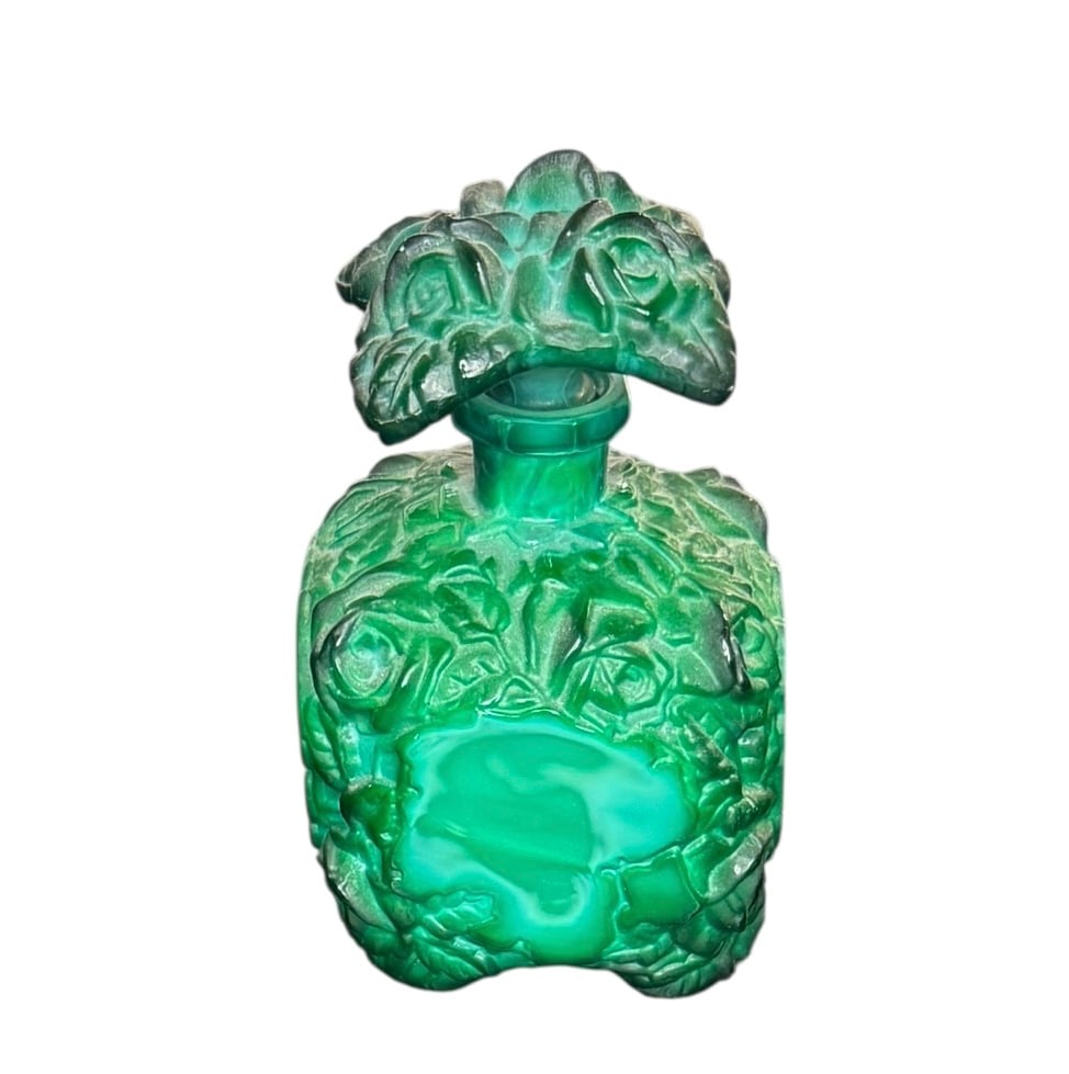 An art deco Czech malachite glass perfume bottle: An art deco Czech malachite glass perfume bottle. DIMENSIONS: 3.25"W x 3.25"D x 5"H