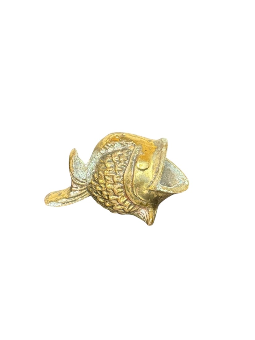 Vintage brass fish ashtray (1 of 5)