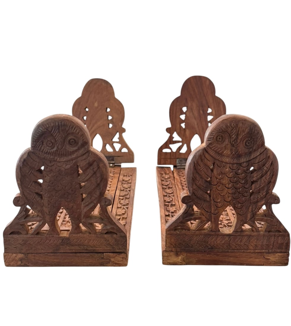 Pair of owl detail tabletop bookshelves (1 of 6)