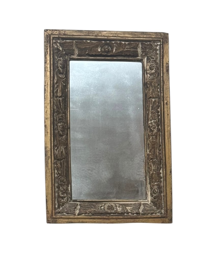 A floral giltwood Italian carved mirror (1 of 5)