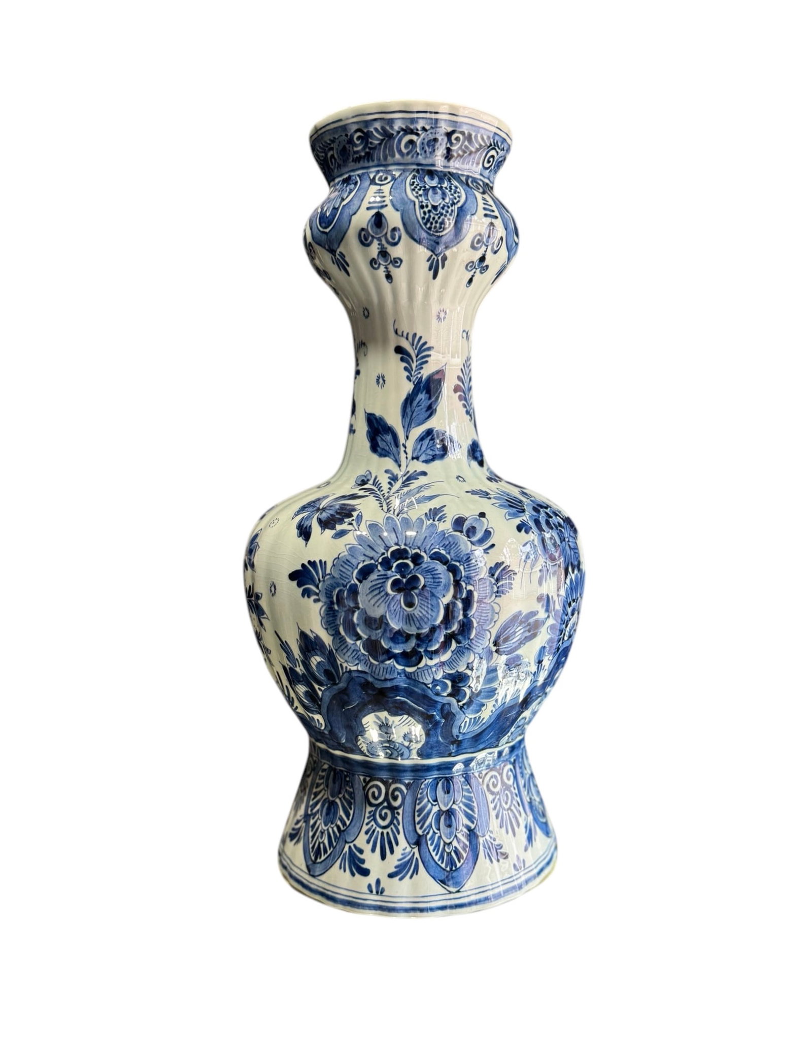 Exceptional oversized vintage Delft gourd vase: Exceptional oversized vintage Delft gourd vase. DIMENSIONS: 5.25"D (Top) x 19.75"H x 8.25" (Base)