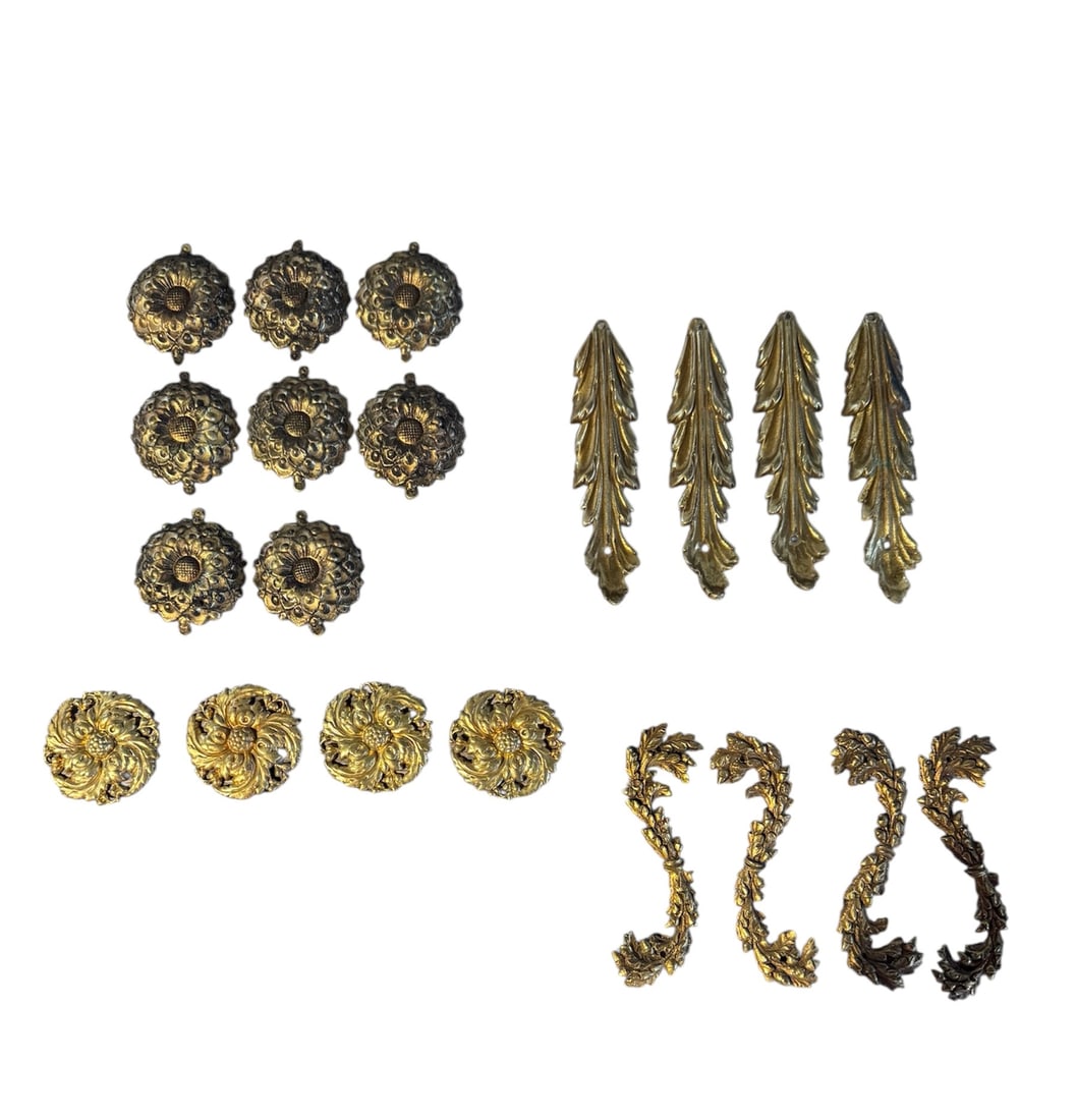 Assorted ormolu pieces: Assorted ormolu pieces