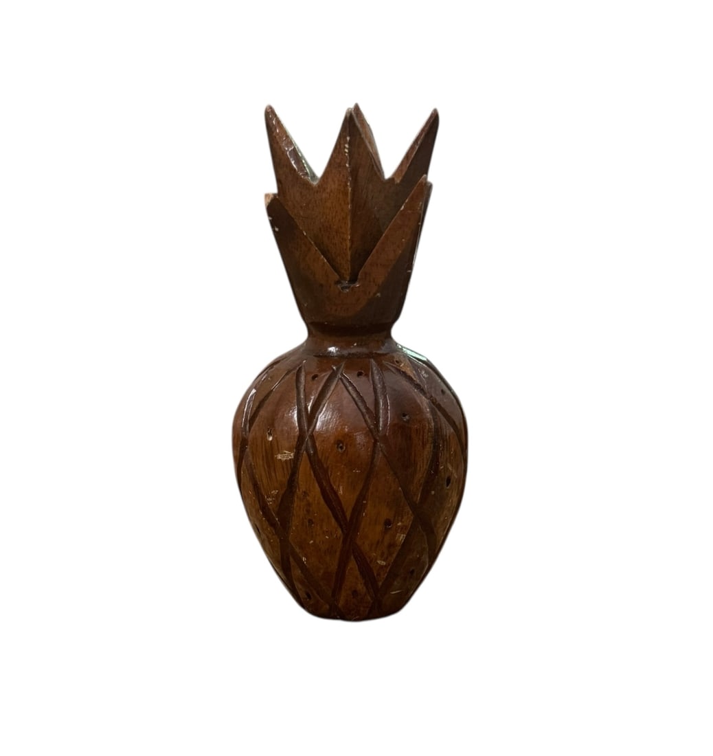 Hawaiian Pineapple Statue - 3