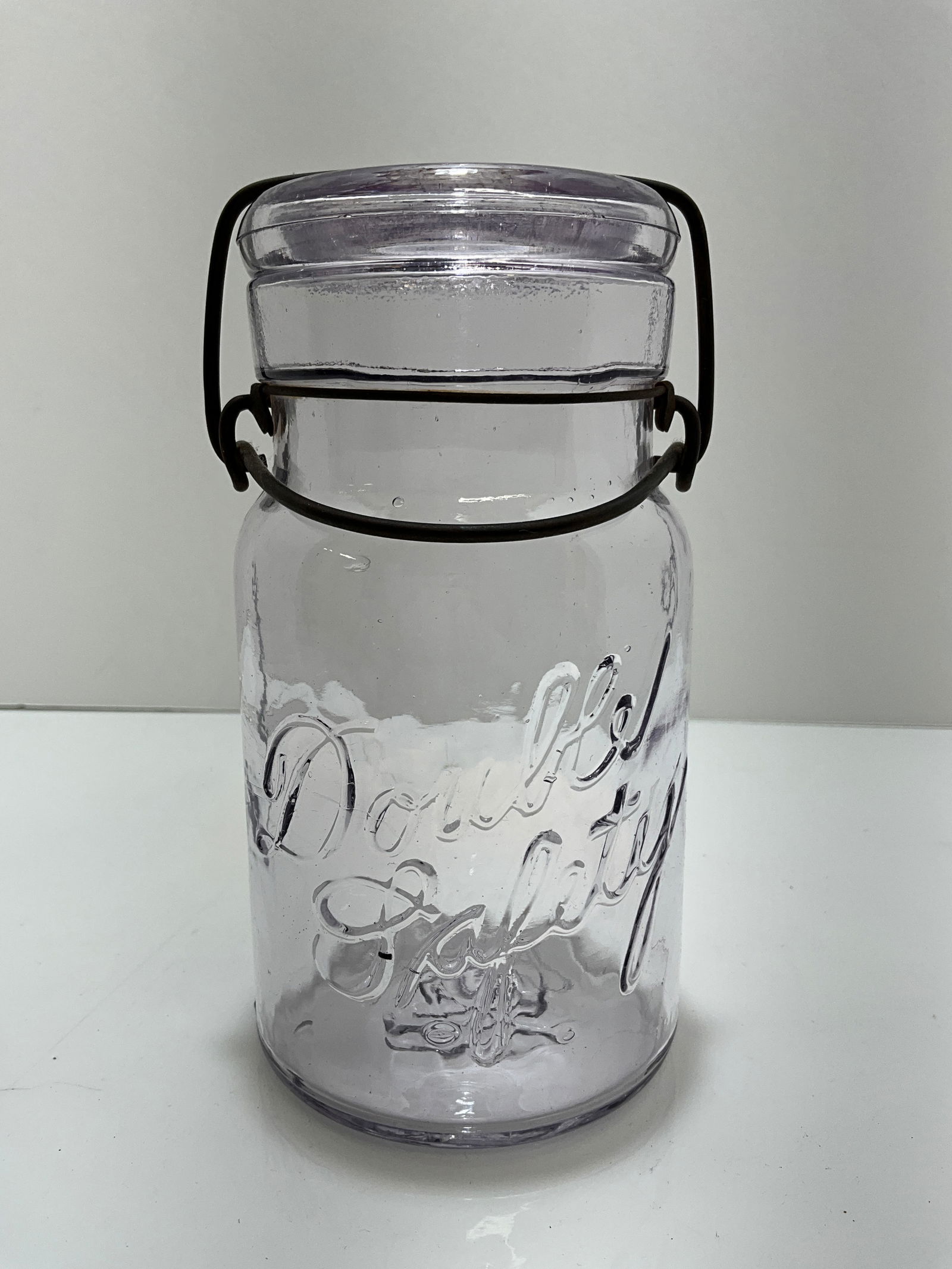 Pint-Size Fruit Jar, Double Safety, Sun-Colored with Amethyst (1 of 5)