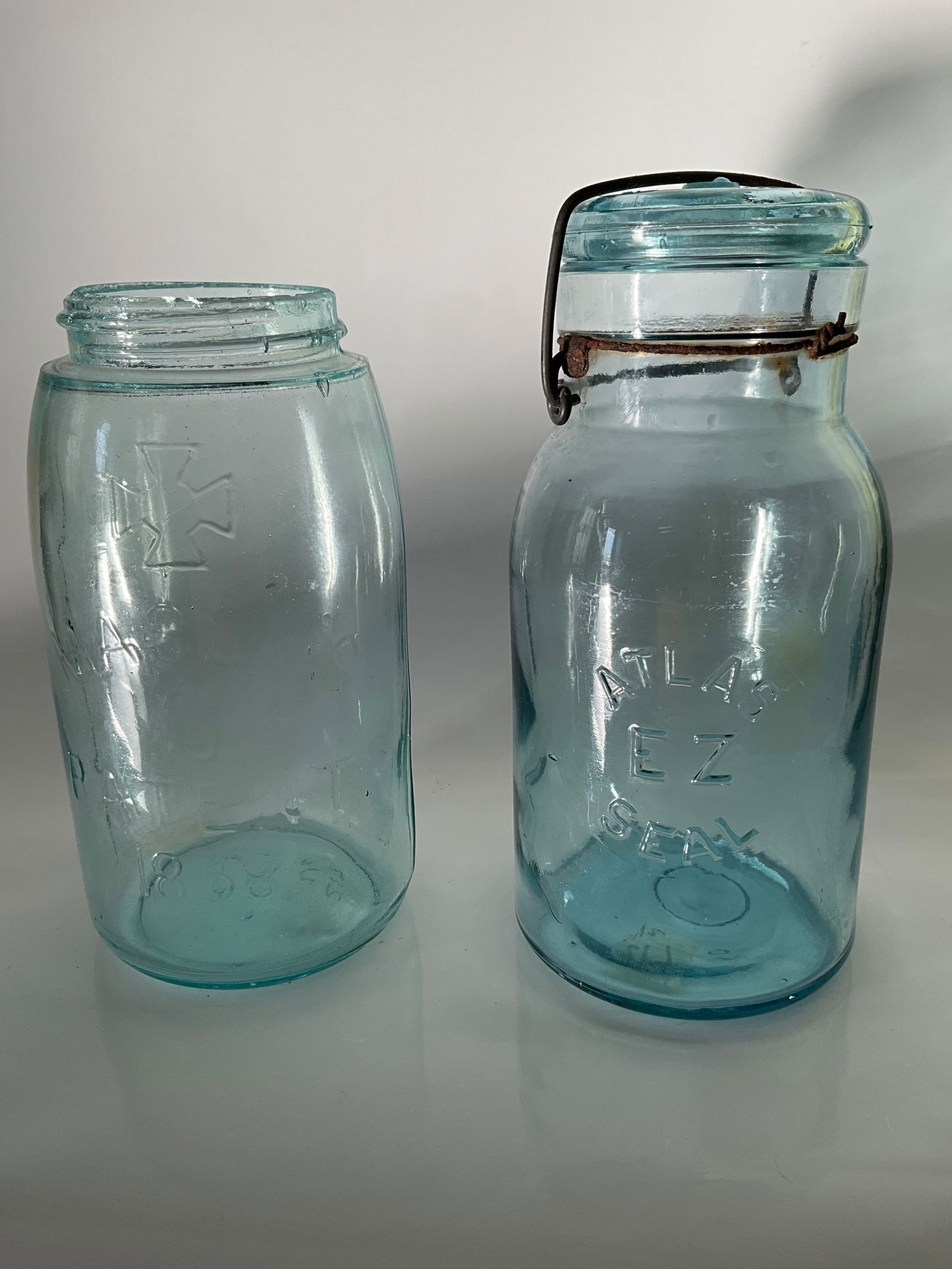 Two Fruit Jars- Sky Blue Quart Atlas EZ Seal Fruit Jar and Mason's S Patent 1858 Quart (1 of 4)