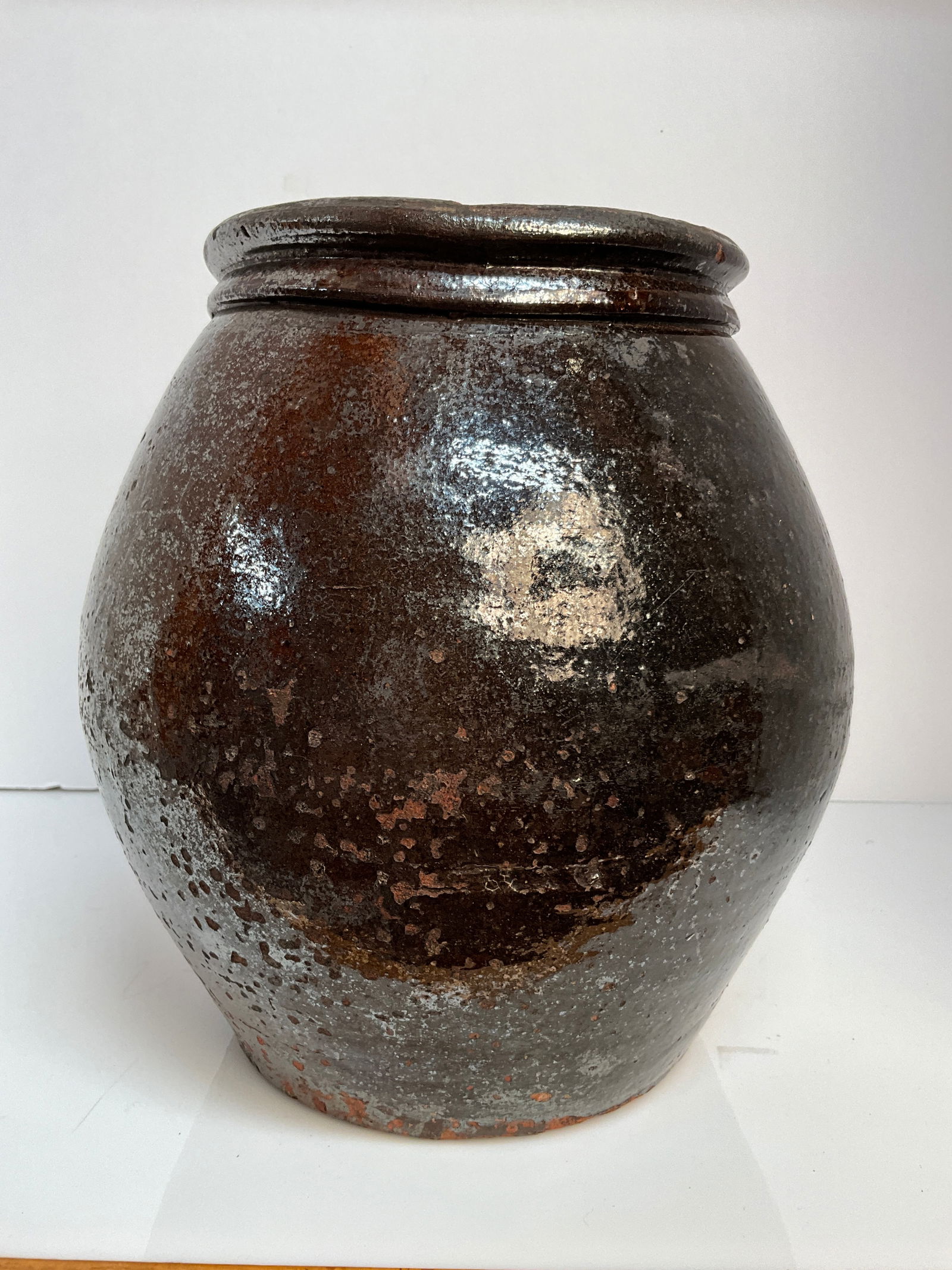 1800s ovoid redware pot (1 of 9)