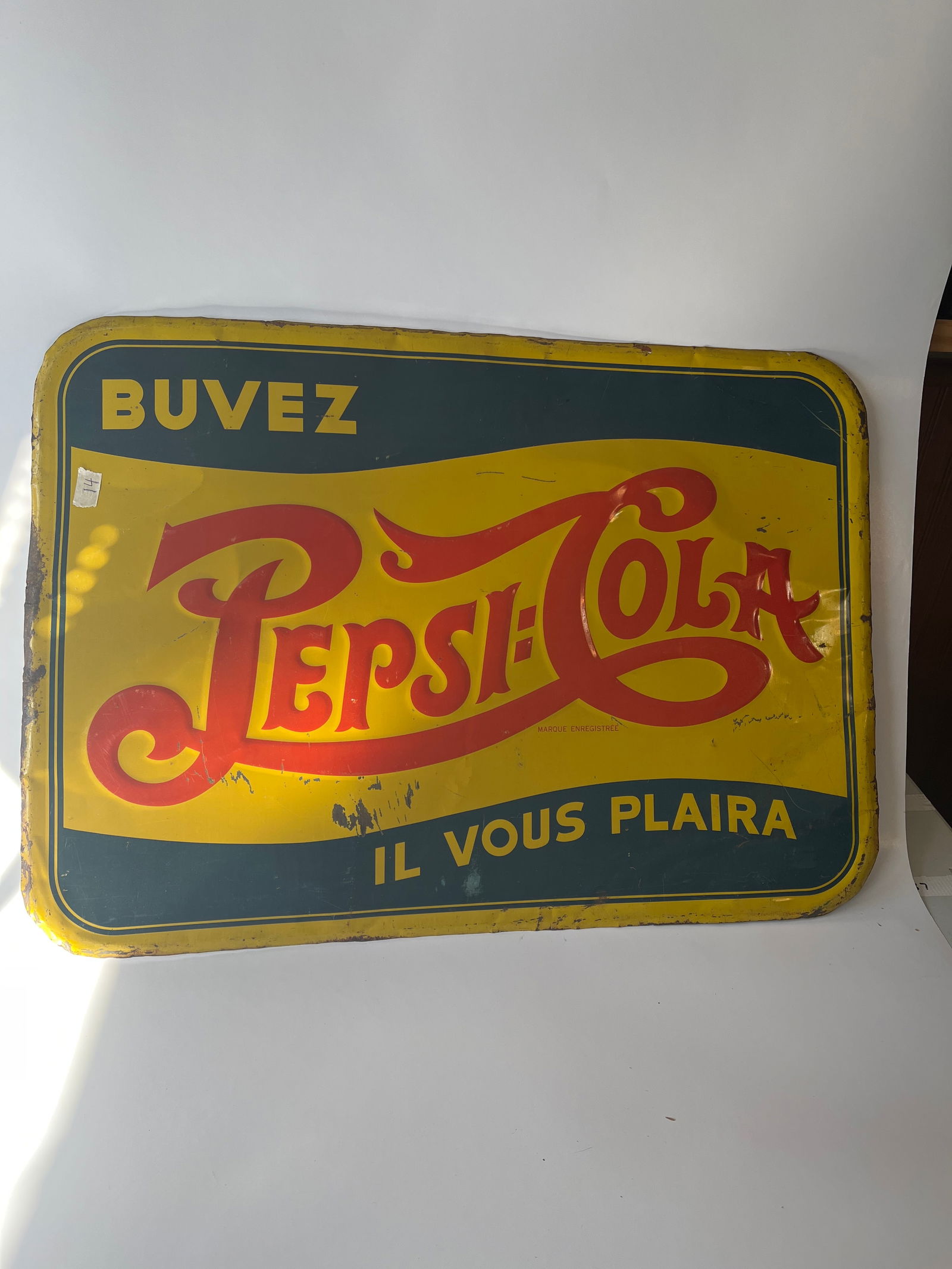 Buvez Double Dot Pepsi-Cola Il Vous Plaira metal sign. 19" X 27.5". (1 of 4)