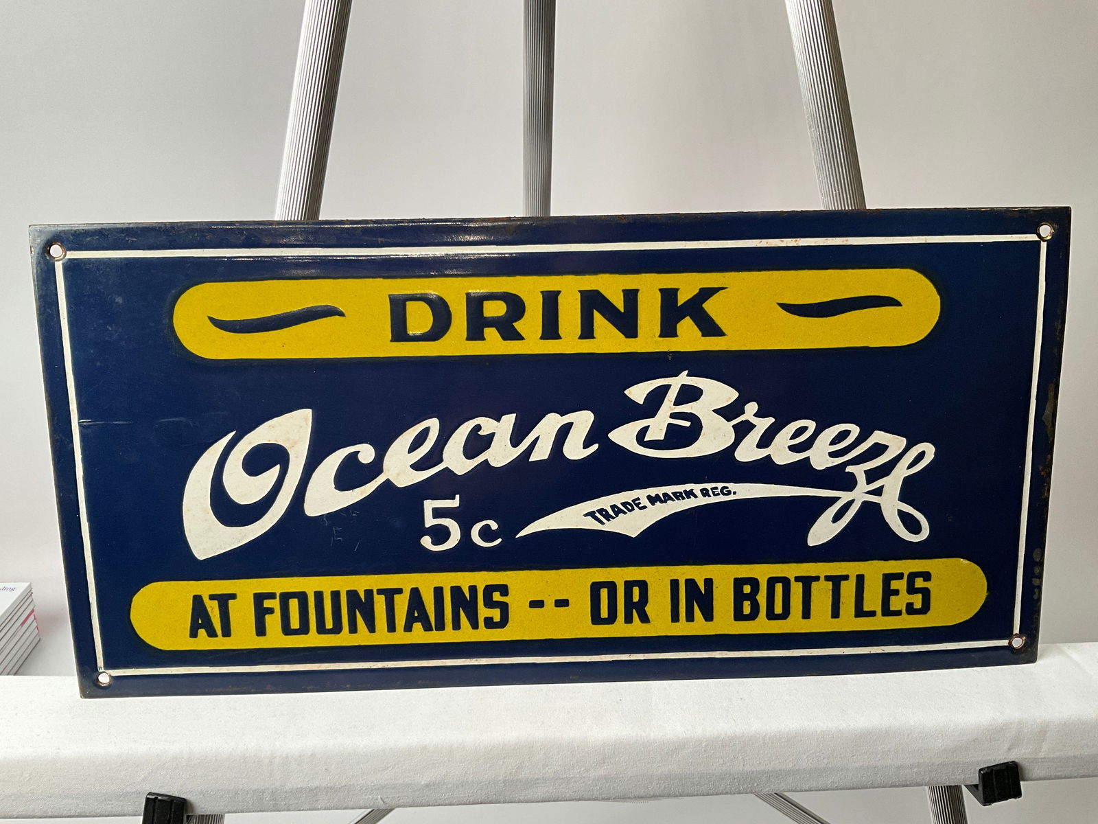 Rare Ocean Pocelain Breeze Soda Advertising 5c at Fountains or Bottles (1 of 6)