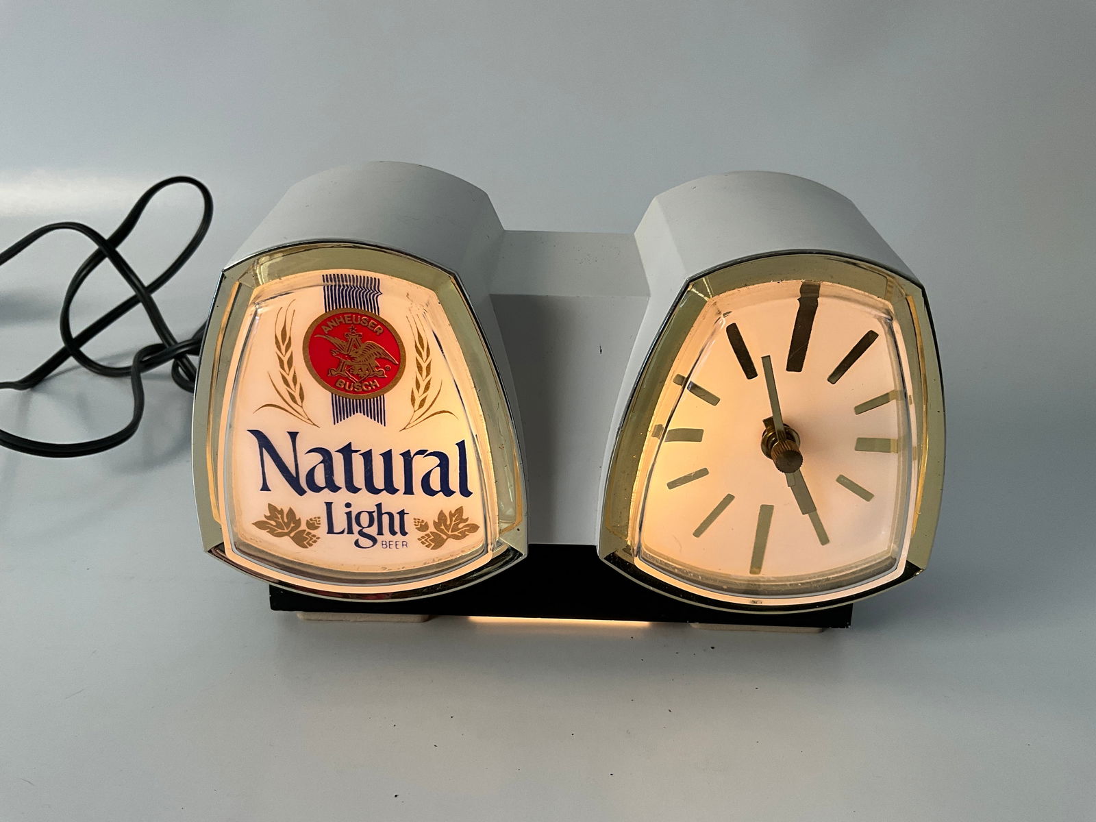 Anheuser Busch Natural Light Beer Clock and Light Cash Register Sign in Working Condition! (1 of 5)