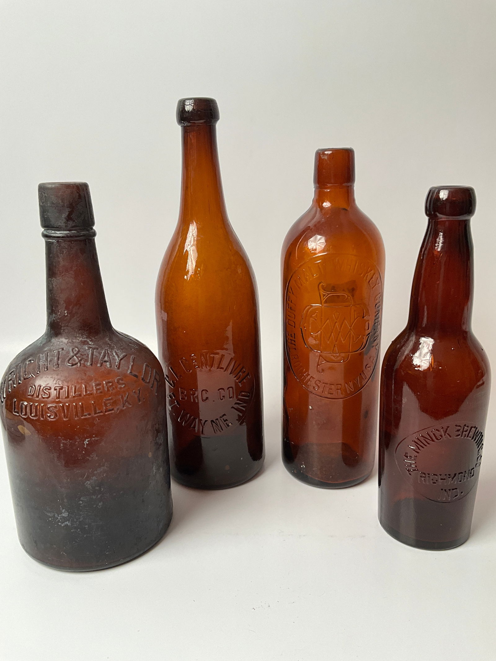 Group of Four Amber Bottles, Beer and Whiskey (1 of 3)