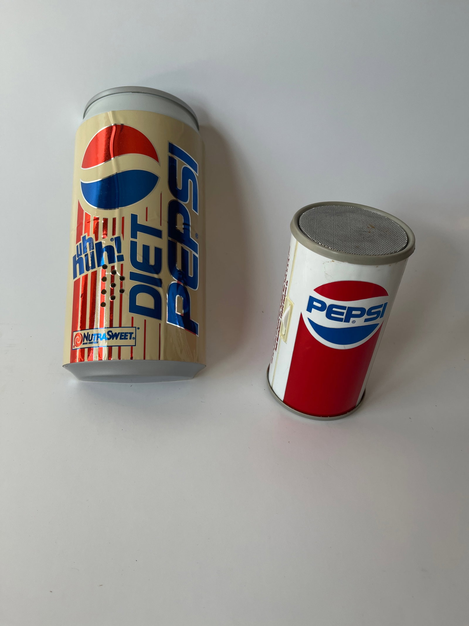 Lot of 2. Pepsi Can Radio and a Pepsi Music Can Door Device: Lot of 2. Pepsi Can Radio and a Pepsi Music Can Door Device. Both new in box.