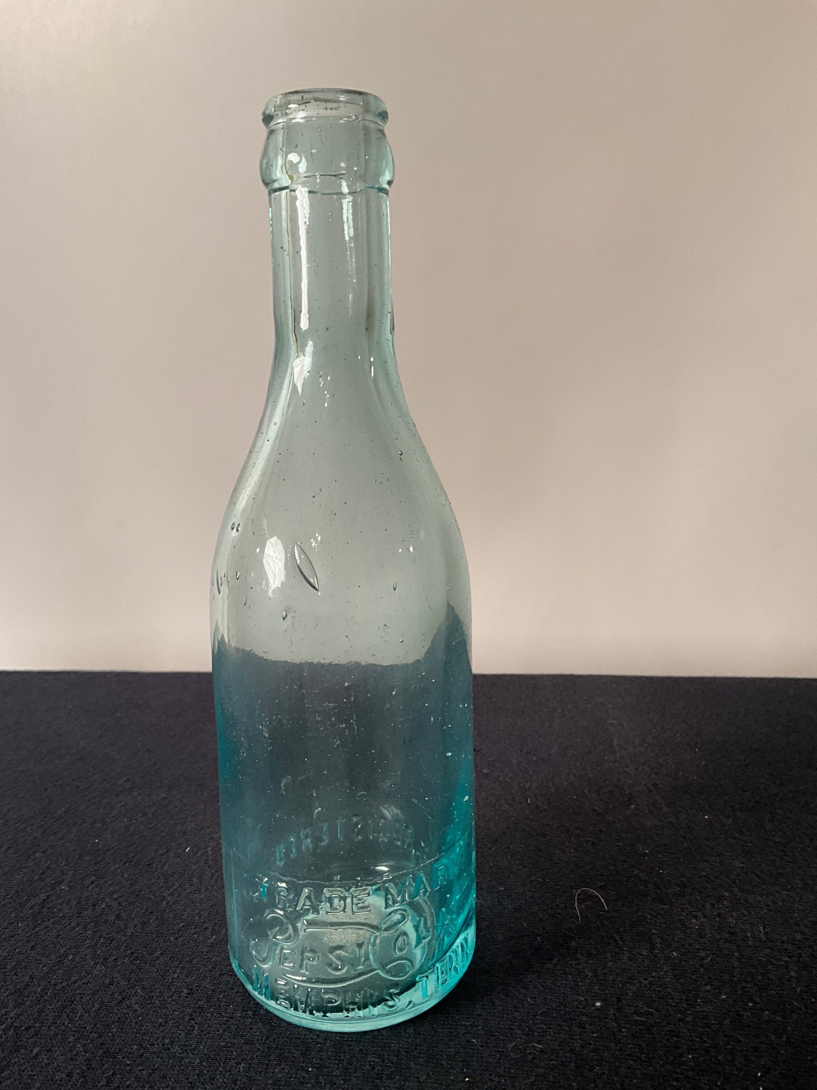 Early Straight Side Pepsi Cola. Bottle, Aqua, Memphis Tennessee: Early Straight Side Pepsi Cola. Bottle, Lite Aqua, Memphis Tennessee Clean, No damage, Nice Example
