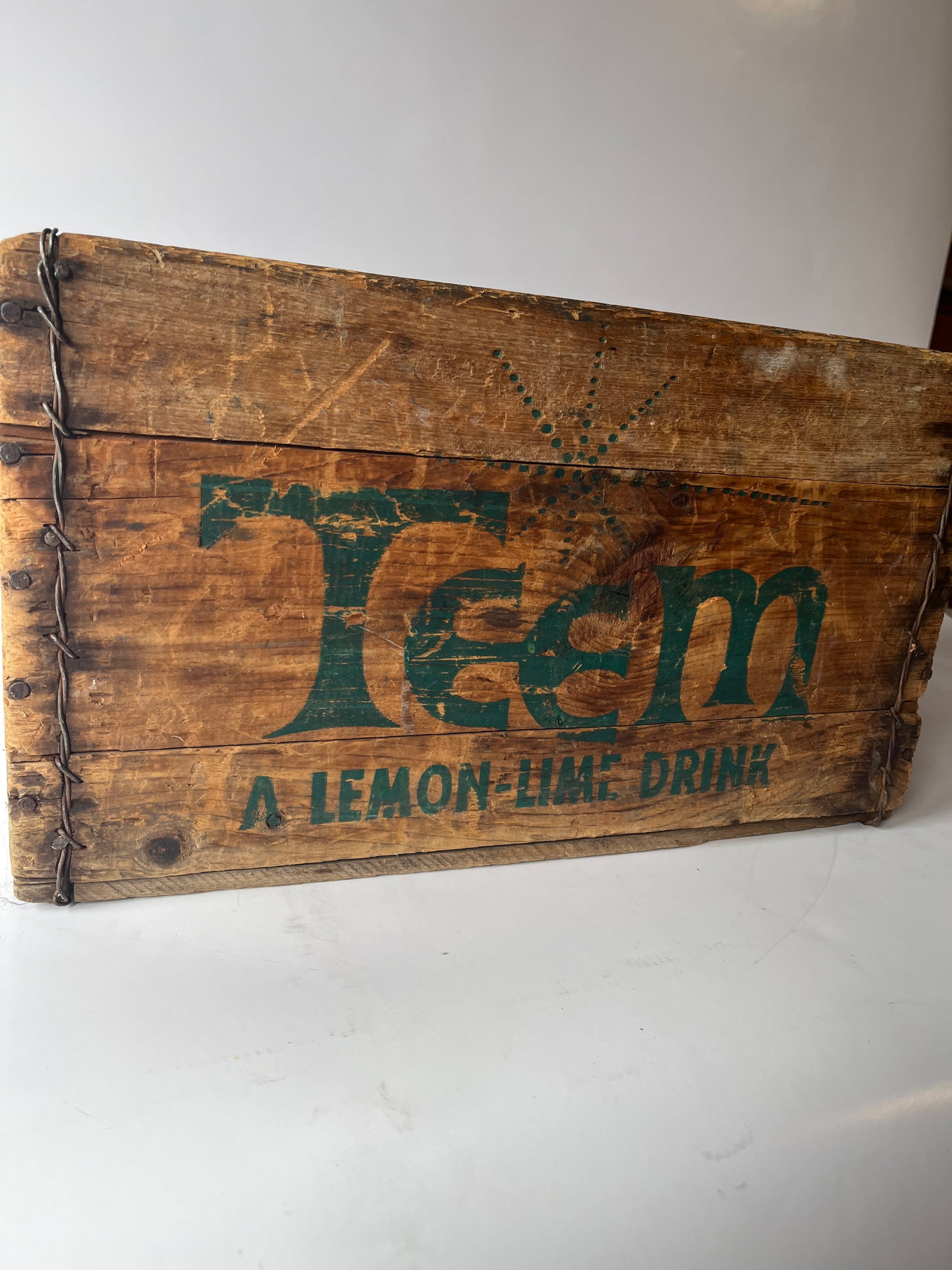 Wood Teem empty crate.: Wood Teem empty crate.