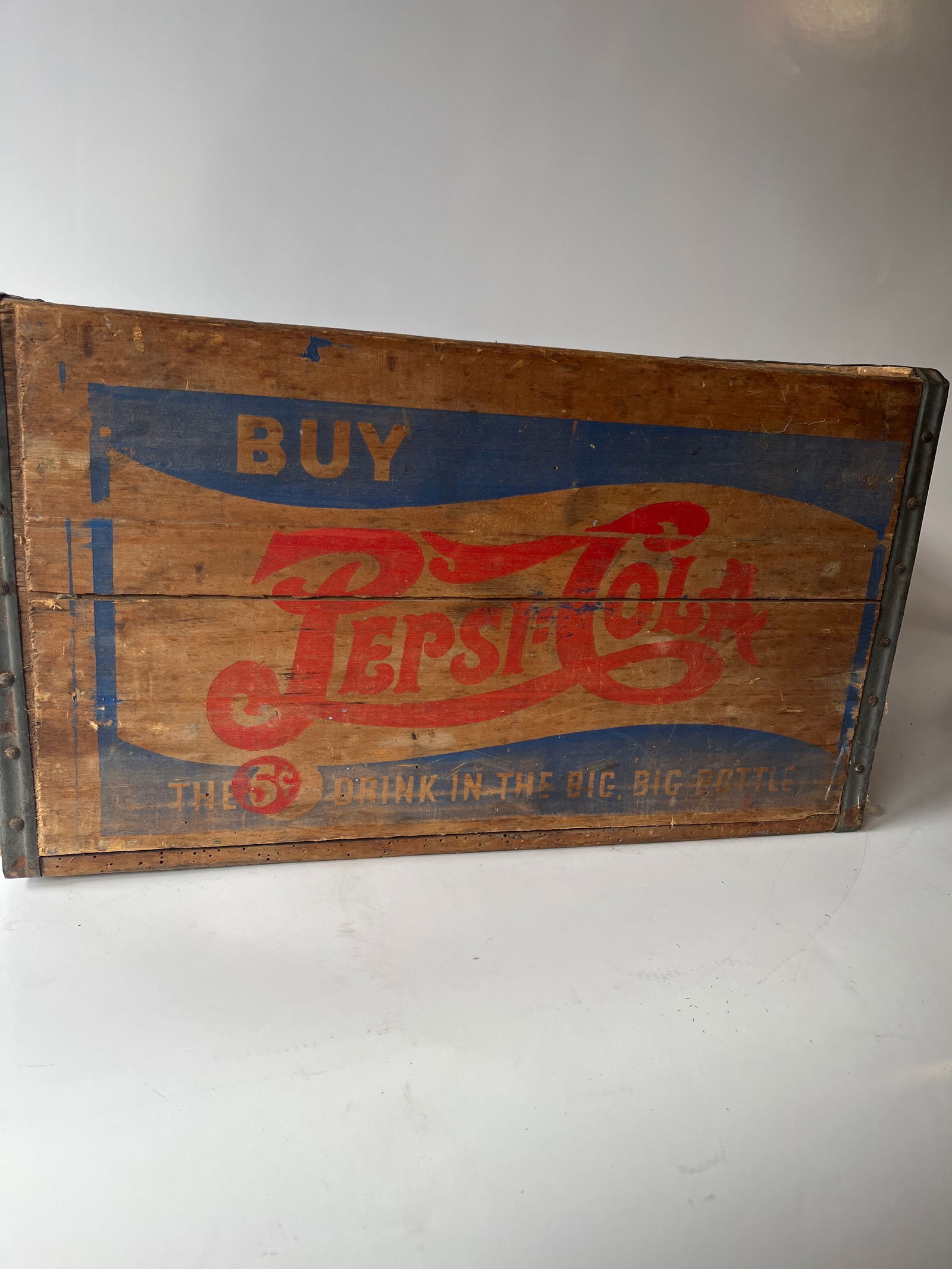 Wood double dot Pepsi-Cola empty crate.: Wood double dot Pepsi-Cola empty crate.