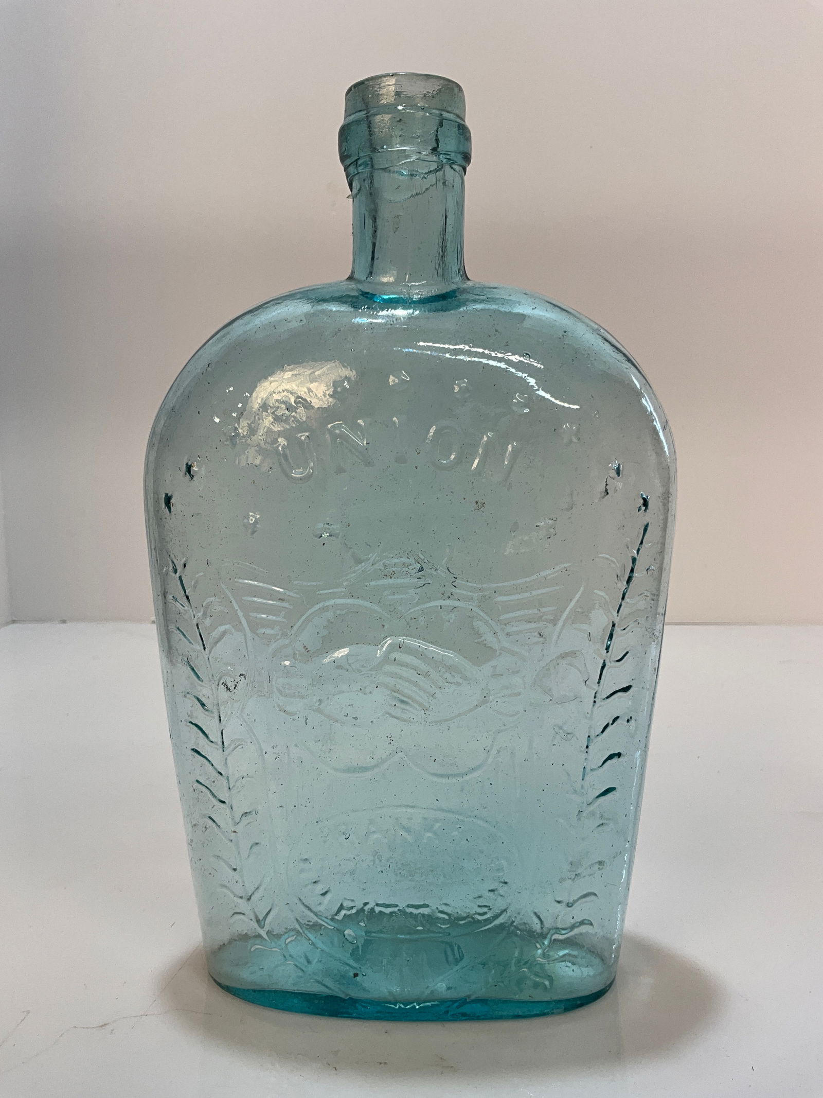 1870's Union Clasped Hands/Cannon and Flag Quart Historical Whiskey Flask (1 of 7)