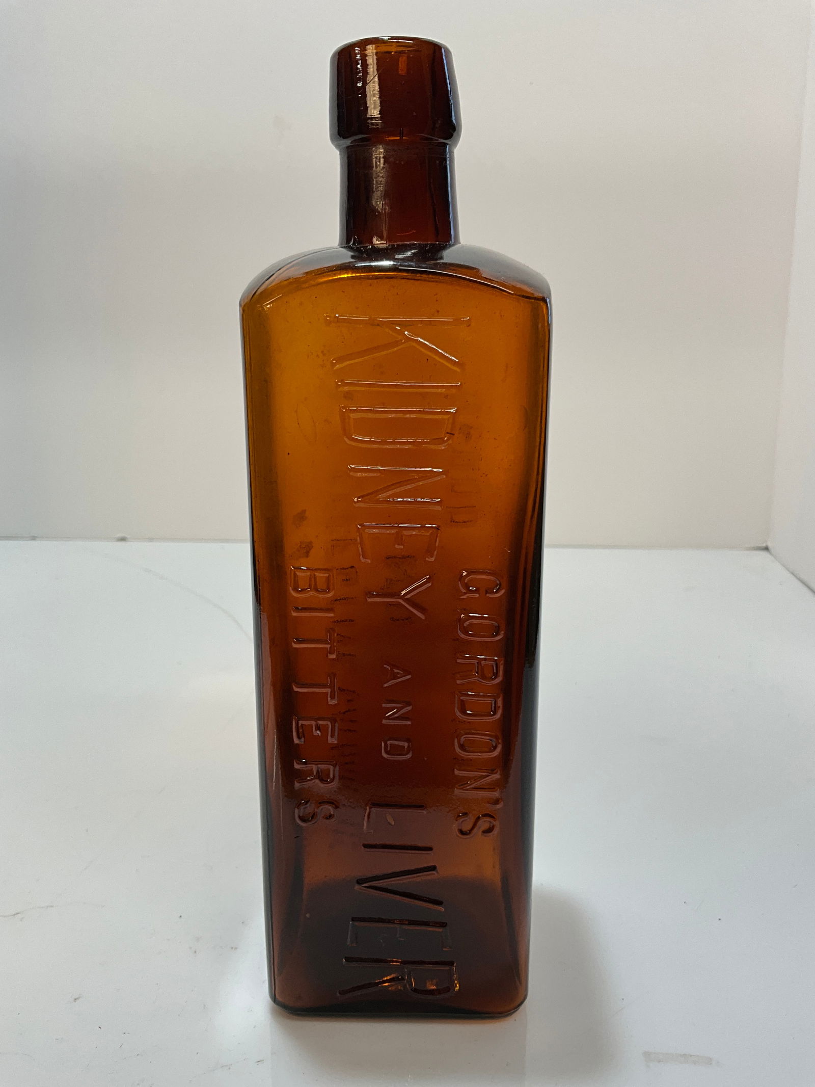 1890's EXTREMELY RARE Gordon's Kidney and Liver Bitters-RARE! (1 of 8)