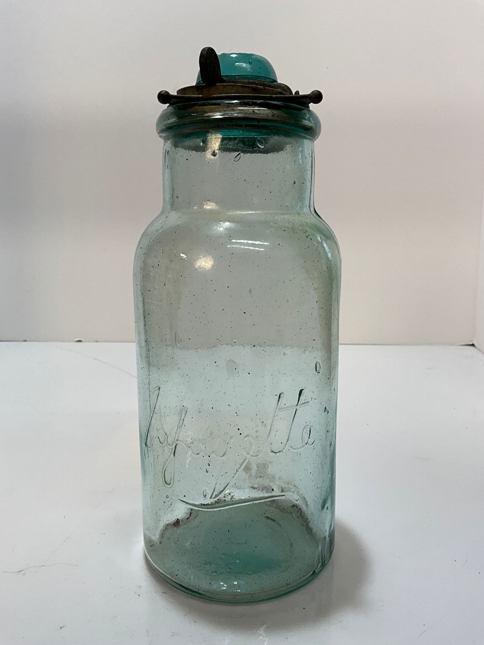 Lafayette Aqua Quart Jar with Original Closure (1 of 8)