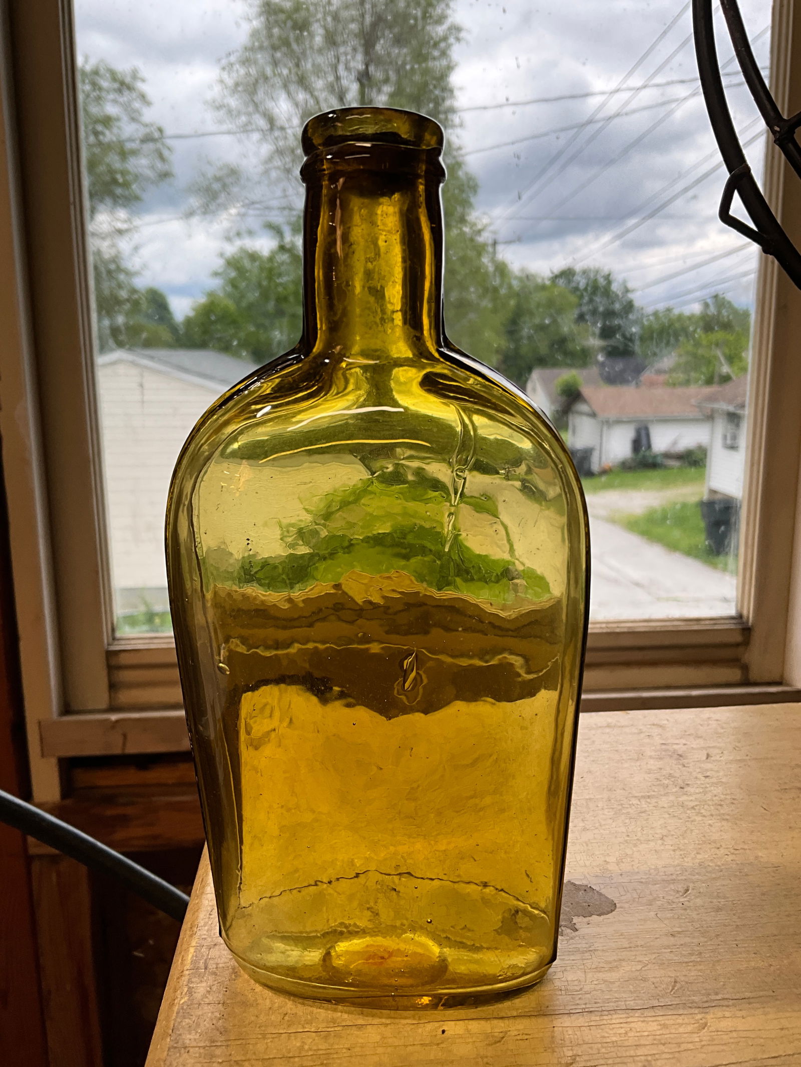 Olive with a touch of Amber 1/2  Pint Strap Sided Flask. Tooled Lip. Nice Color (1 of 6)