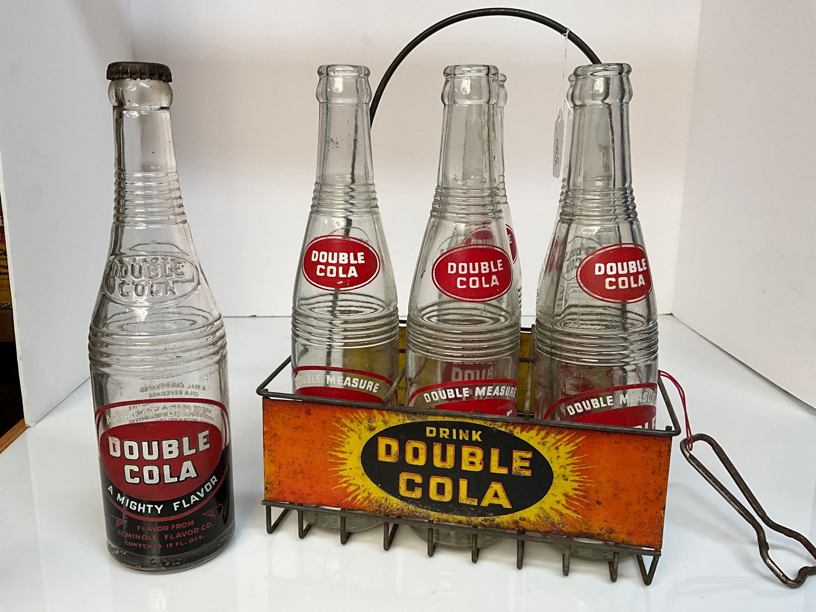 Ultra Rare Double Cola Metal Six-Pack Carrier with Double Cola Bottles and Bottle Opener (1 of 7)