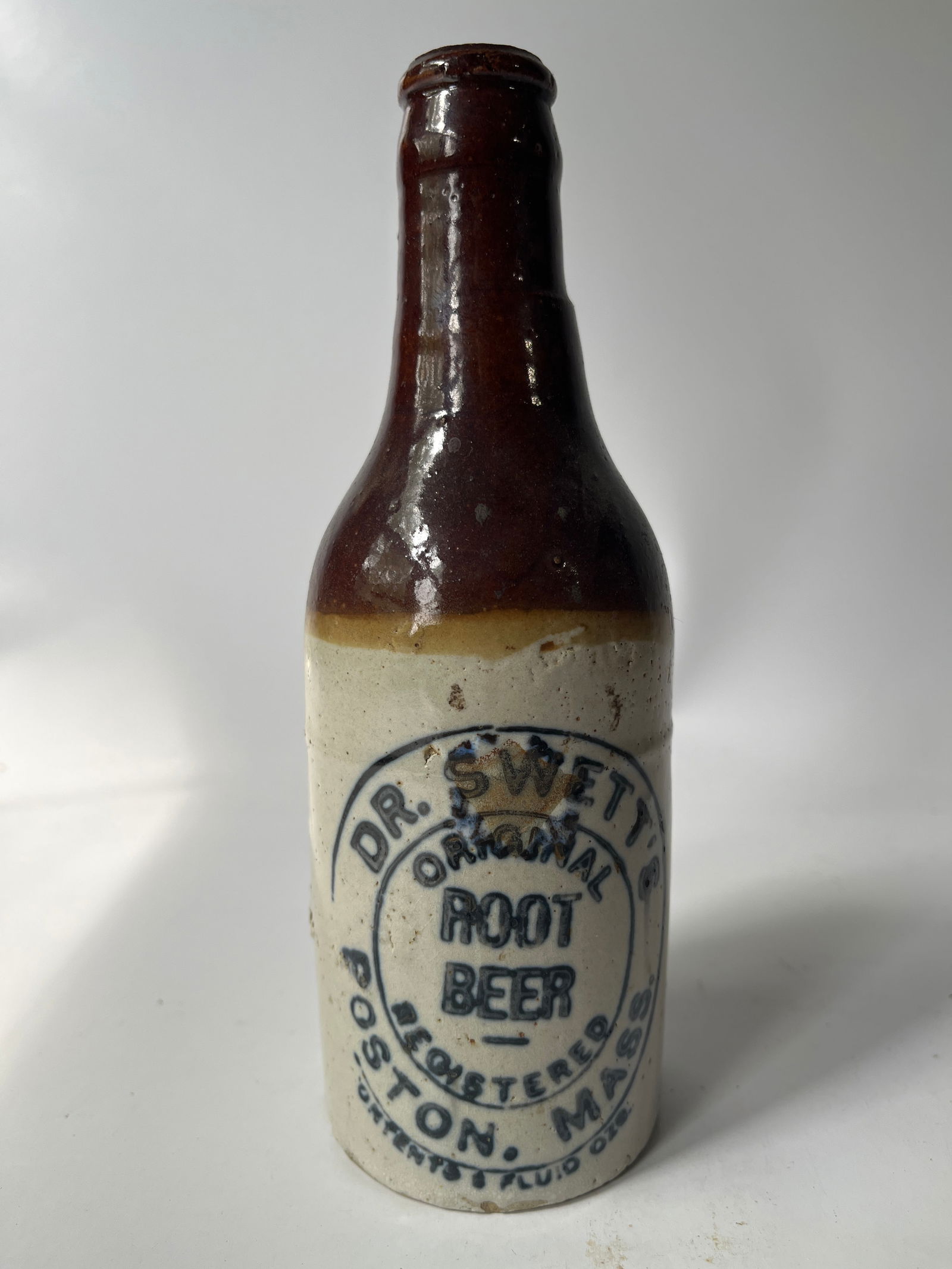 Dr. Sweet's Original Root Beer Boston, Mass stoneware bottle. (1 of 4)