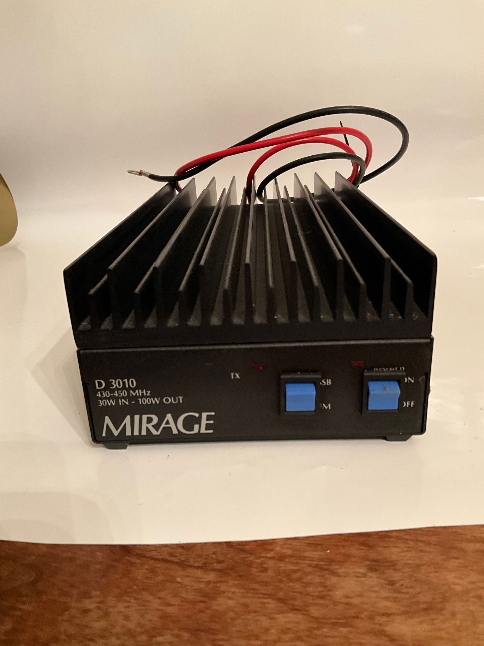 MIRAGE HAM RADIO AMP D3010 - 430-450 MHz, 30W In - 100W out (1 of 2)