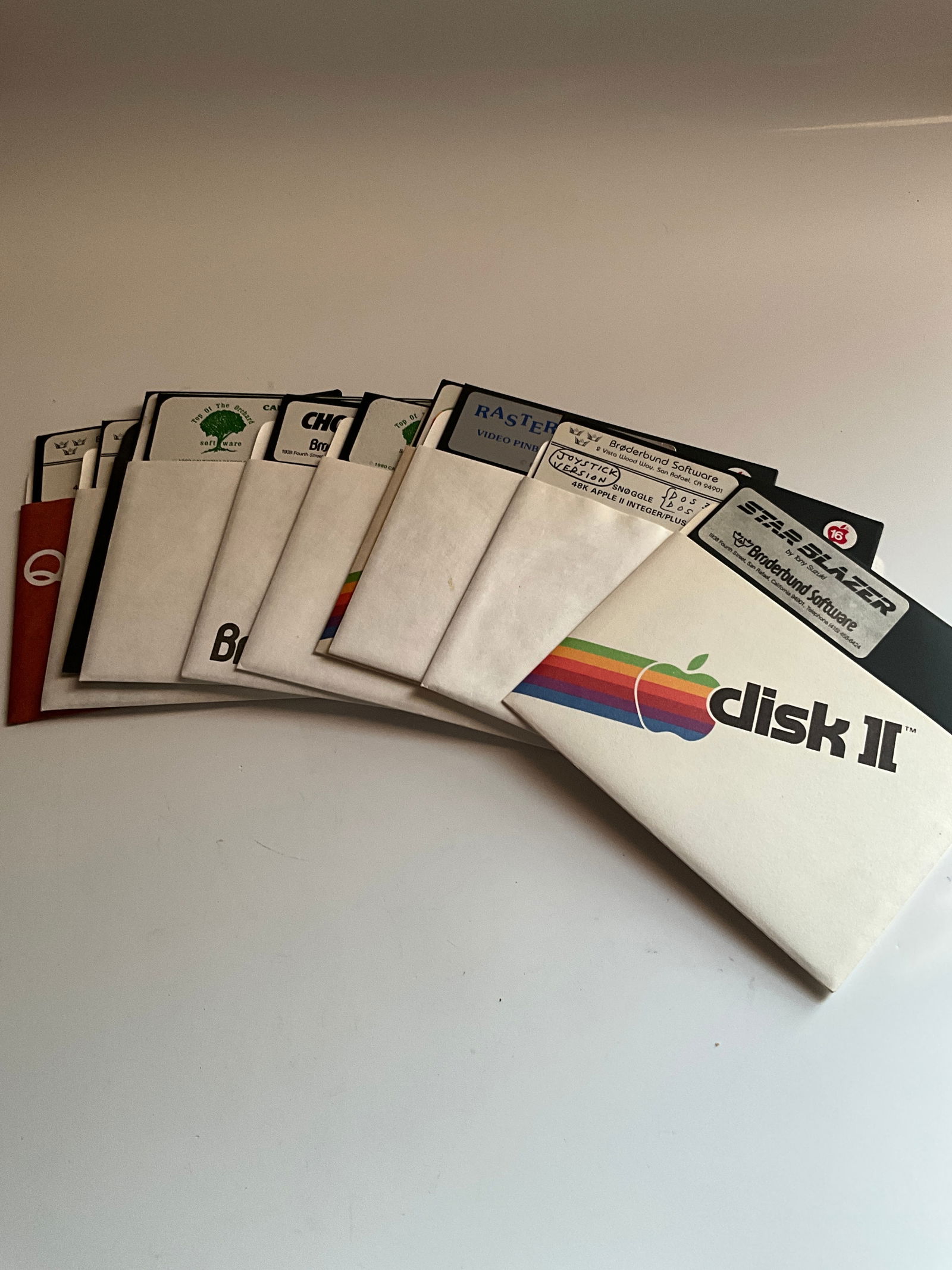 Lot of 10 Apple II computer disk games - 5.5 Floppy Disks (1 of 4)