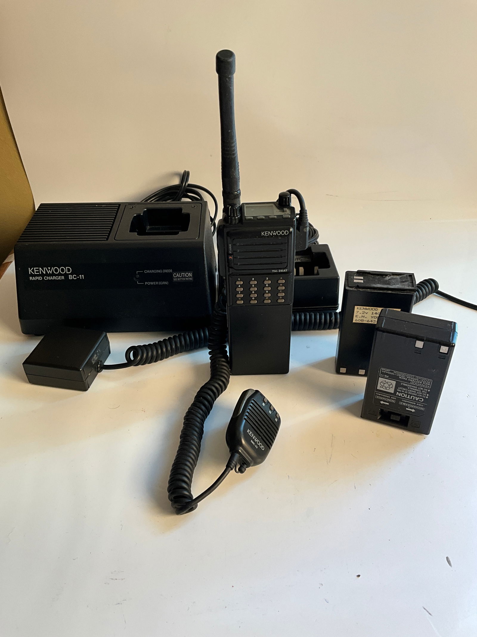 Kenwood TH-26AT Handheld FM Transceiver, Antenna, Charger Included (1 of 5)