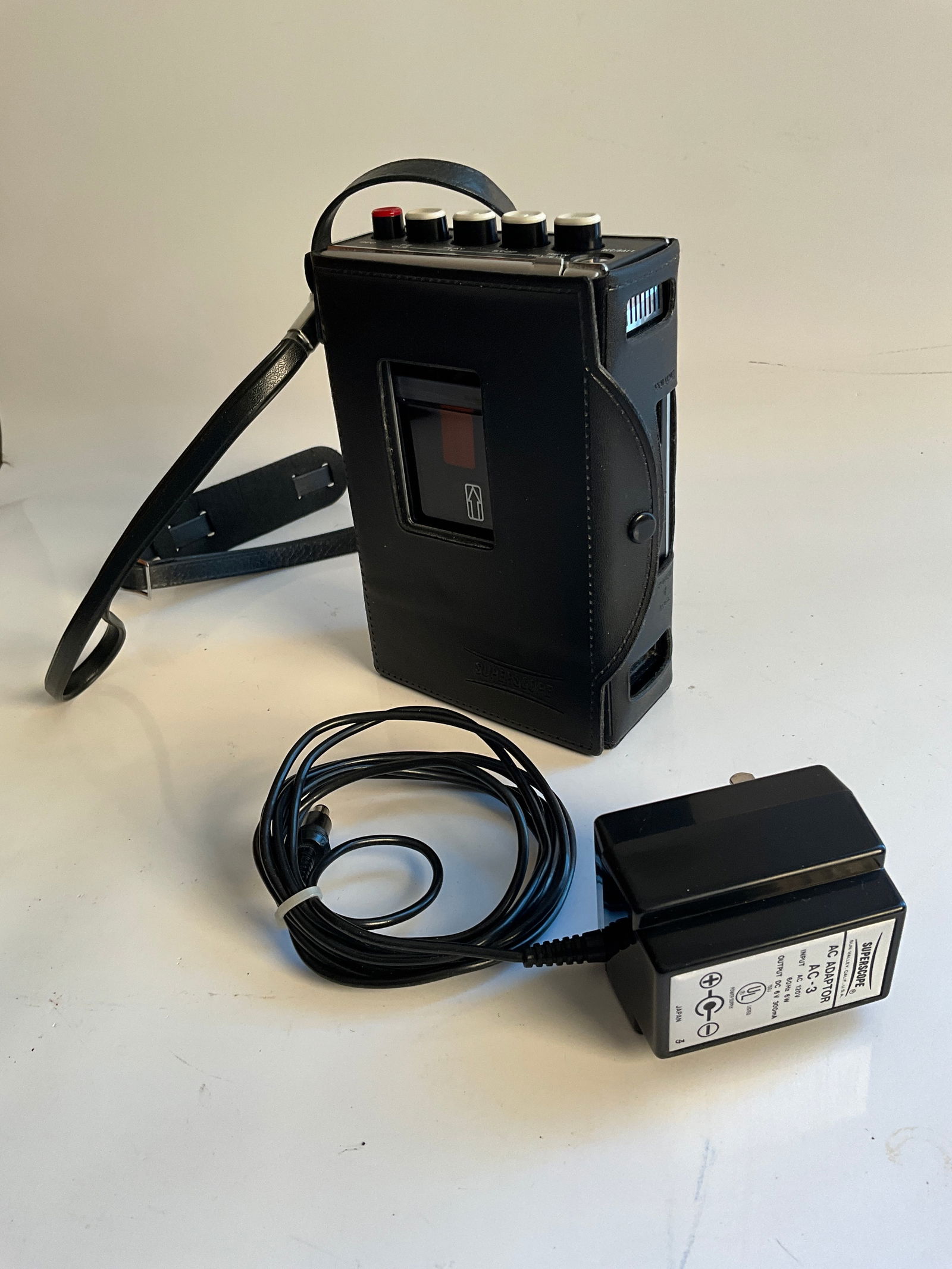 Vtg Marantz Superscope Cassette Player/Recorder C-108 - Tested Working W/ Case (1 of 5)