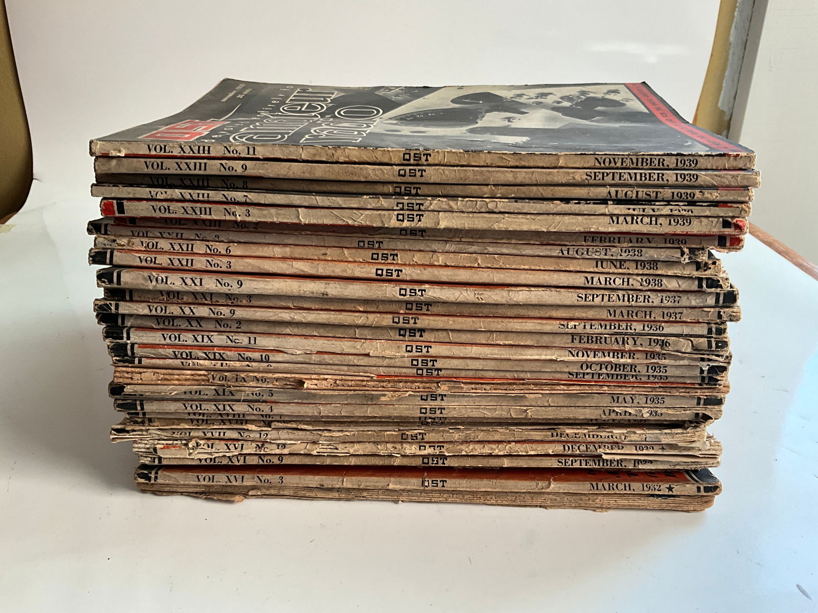 "QST" Amateur Radio Magazine Various issues - April. 1930 - Nov.. 1939 - 28 Magazines (1 of 3)