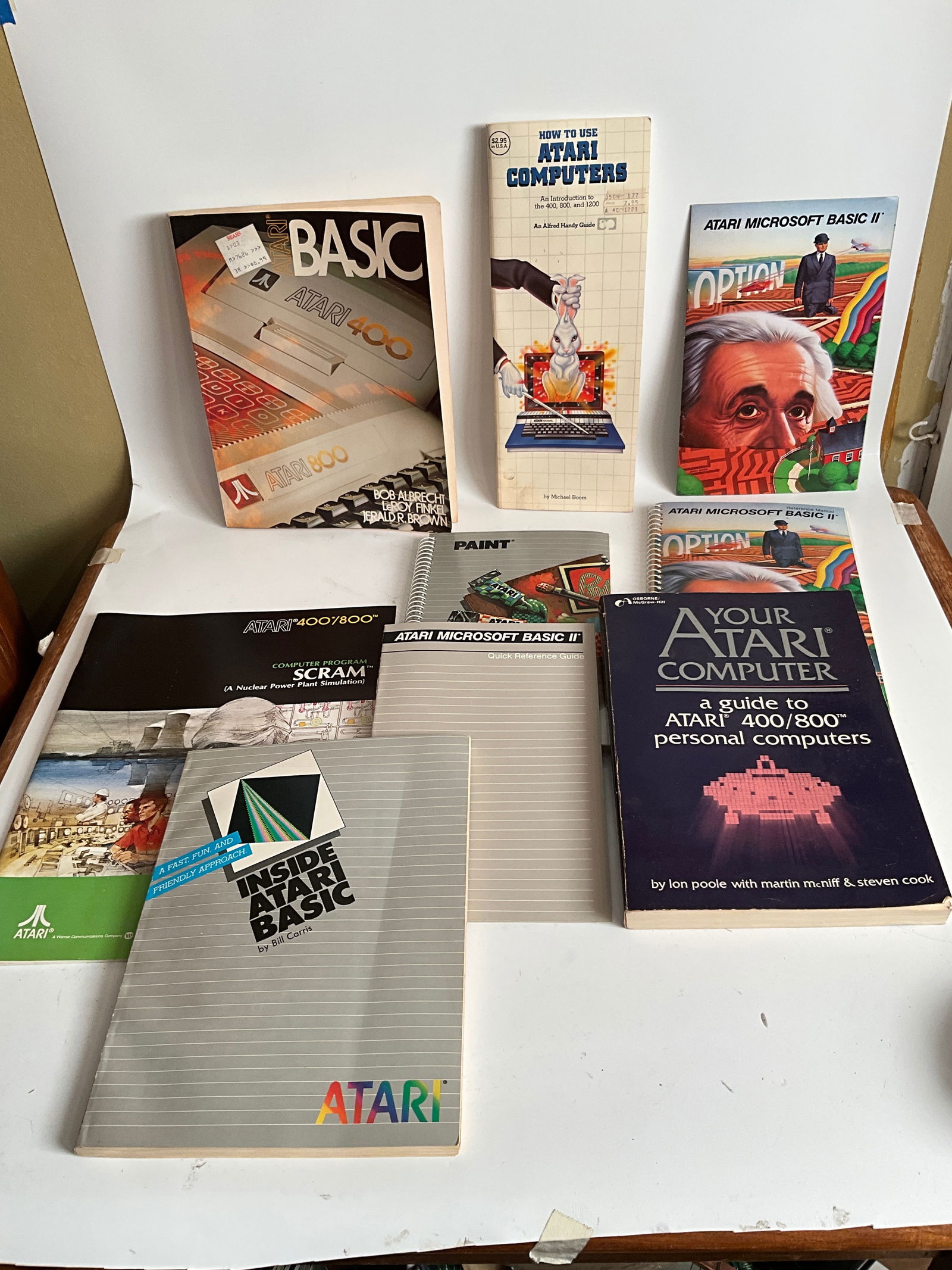 Lot of Various early 1980s Atari brochures and Literature (1 of 6)