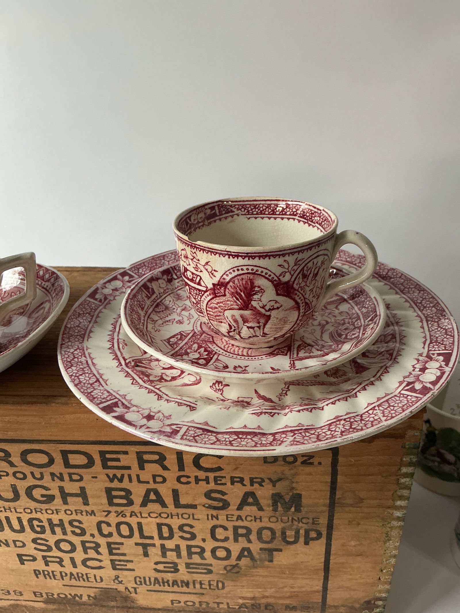 Early Child's Plates and Mugs (1 of 8)