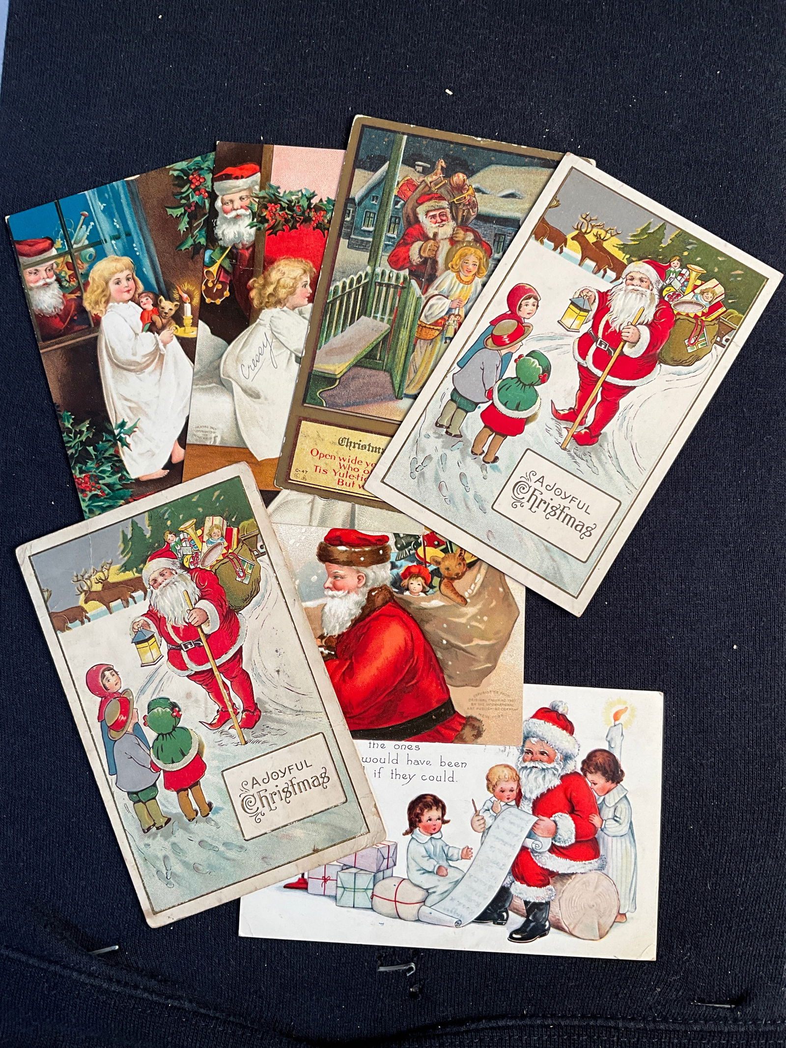 Post Cards, 1900-1915, Lot of 7 - Santa Claus with Children (1 of 7)