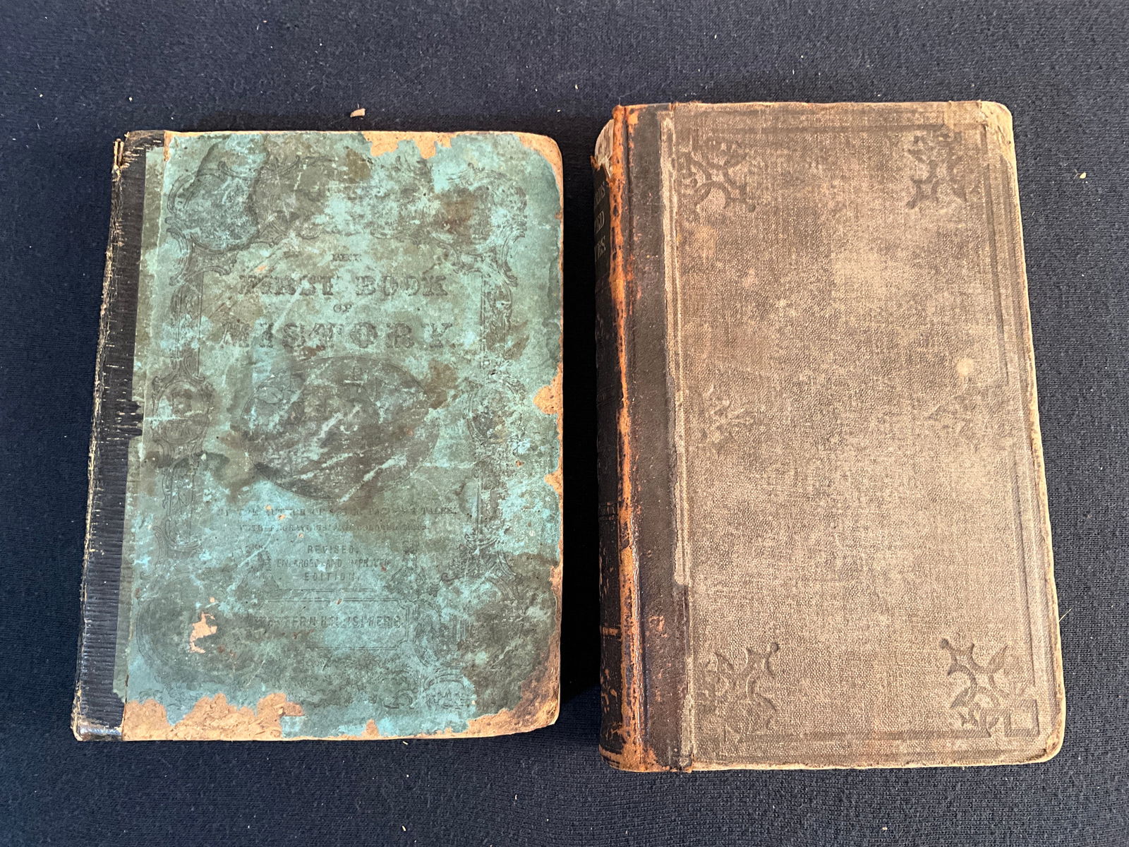 Antique School Books, Two Early History Books (1 of 8)
