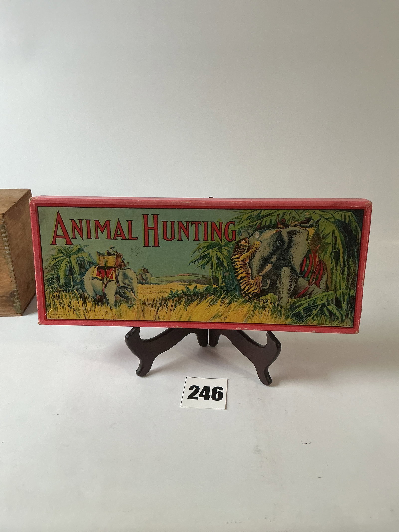 Animal Hunting Game w/ gun and targets: Here's a really nice Animal Hunting Children's Game. The game has great graphics and includes a gun and big game targets. The game appears complete and is in super condition.
