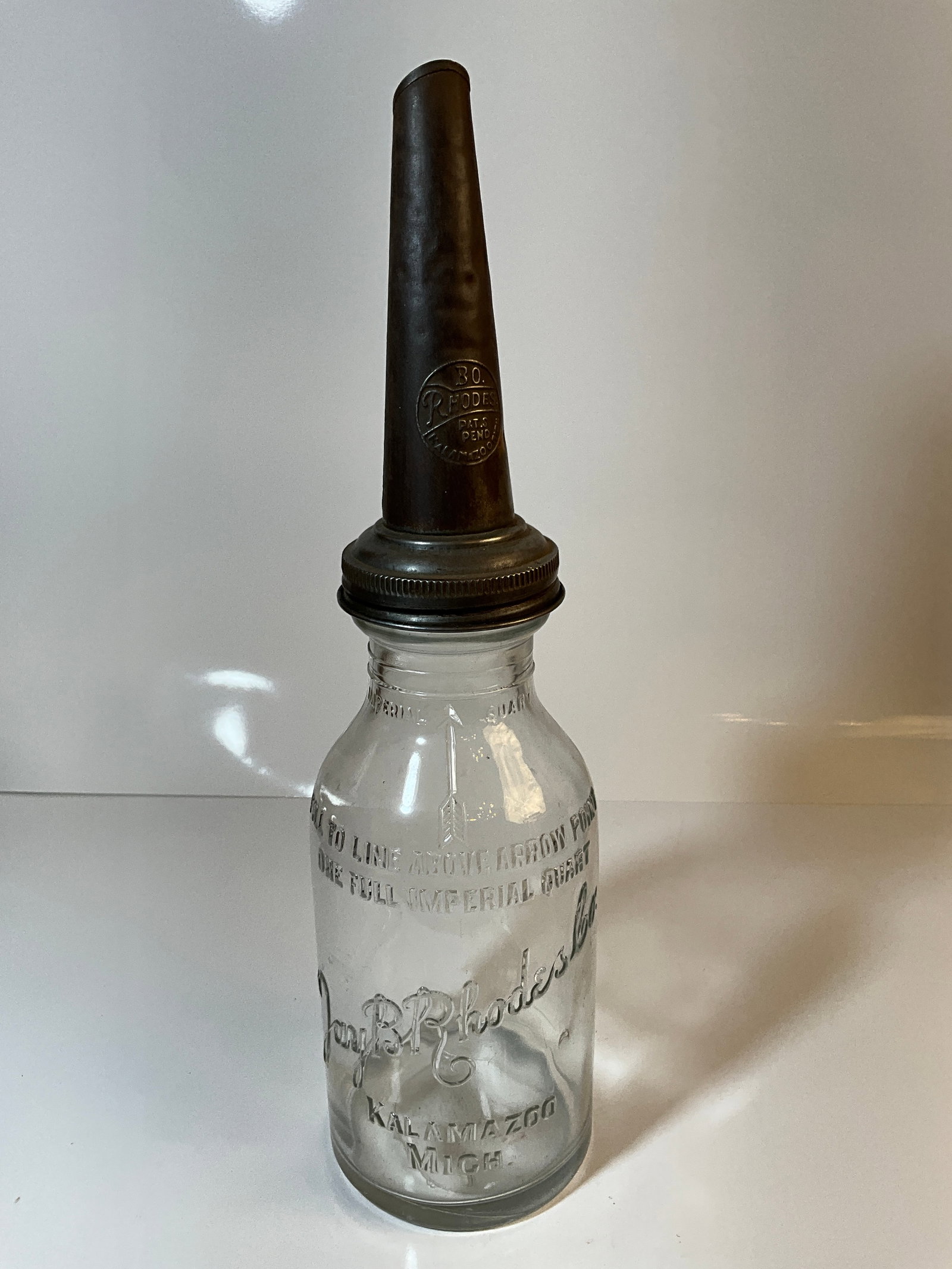 RARE Vintage 1930s 1 Qt Jay B Rhodes Co. Kalamazoo Mich. Version #2, with Corret Metal Pouring Spout (1 of 6)