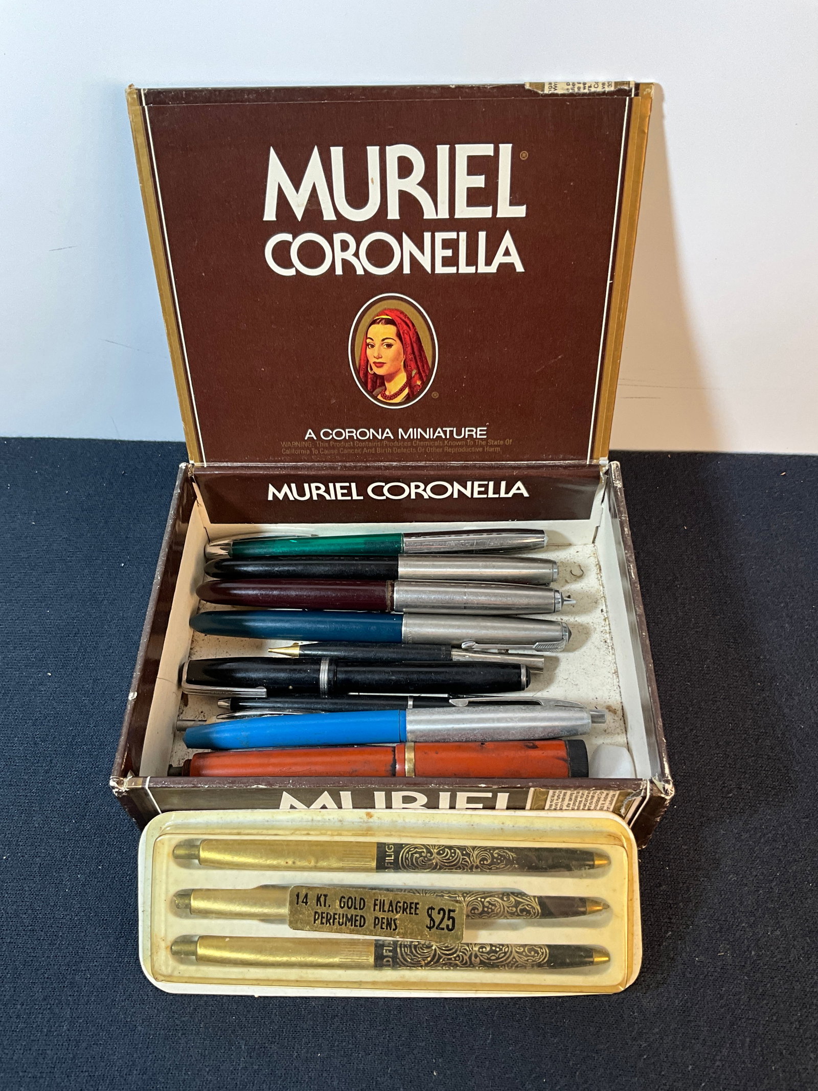 Lot of 18 Vintage Pens and Various Fountain Pens. + Muriel Cigar Box (1 of 6)