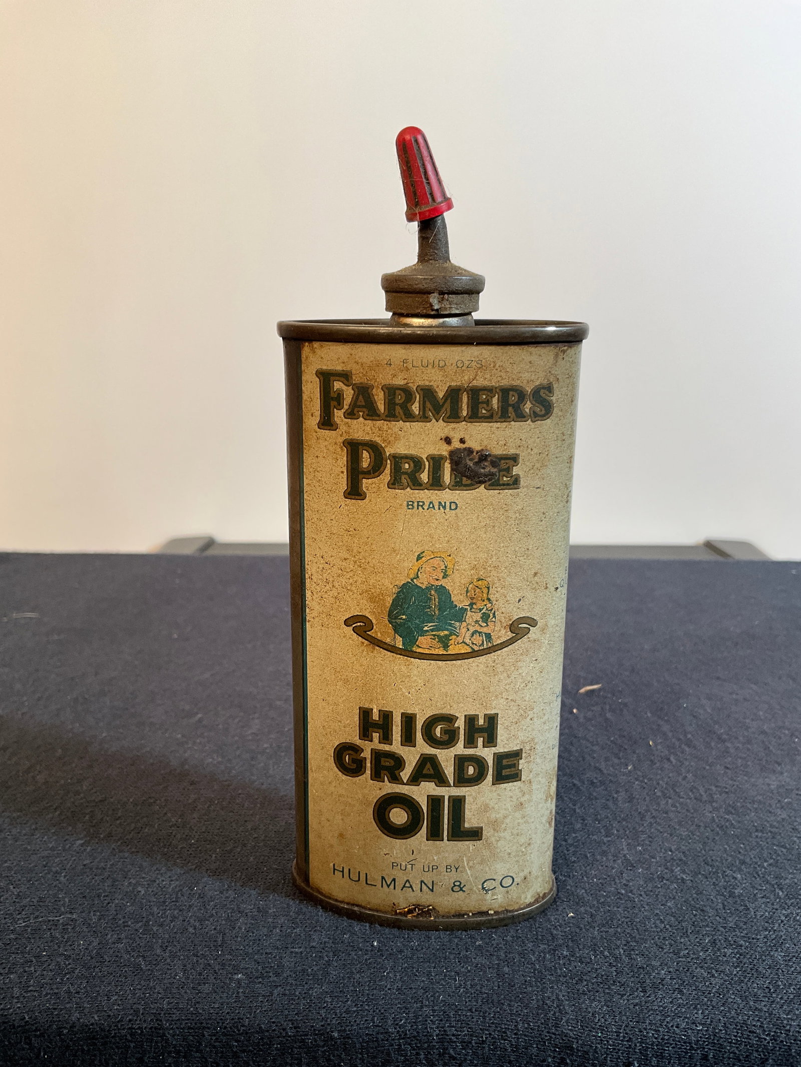 Farmers Pride - High Grade Oil Can - Early Oval Shape. Terre Haute, Indiana, Hulman Company. (1 of 6)