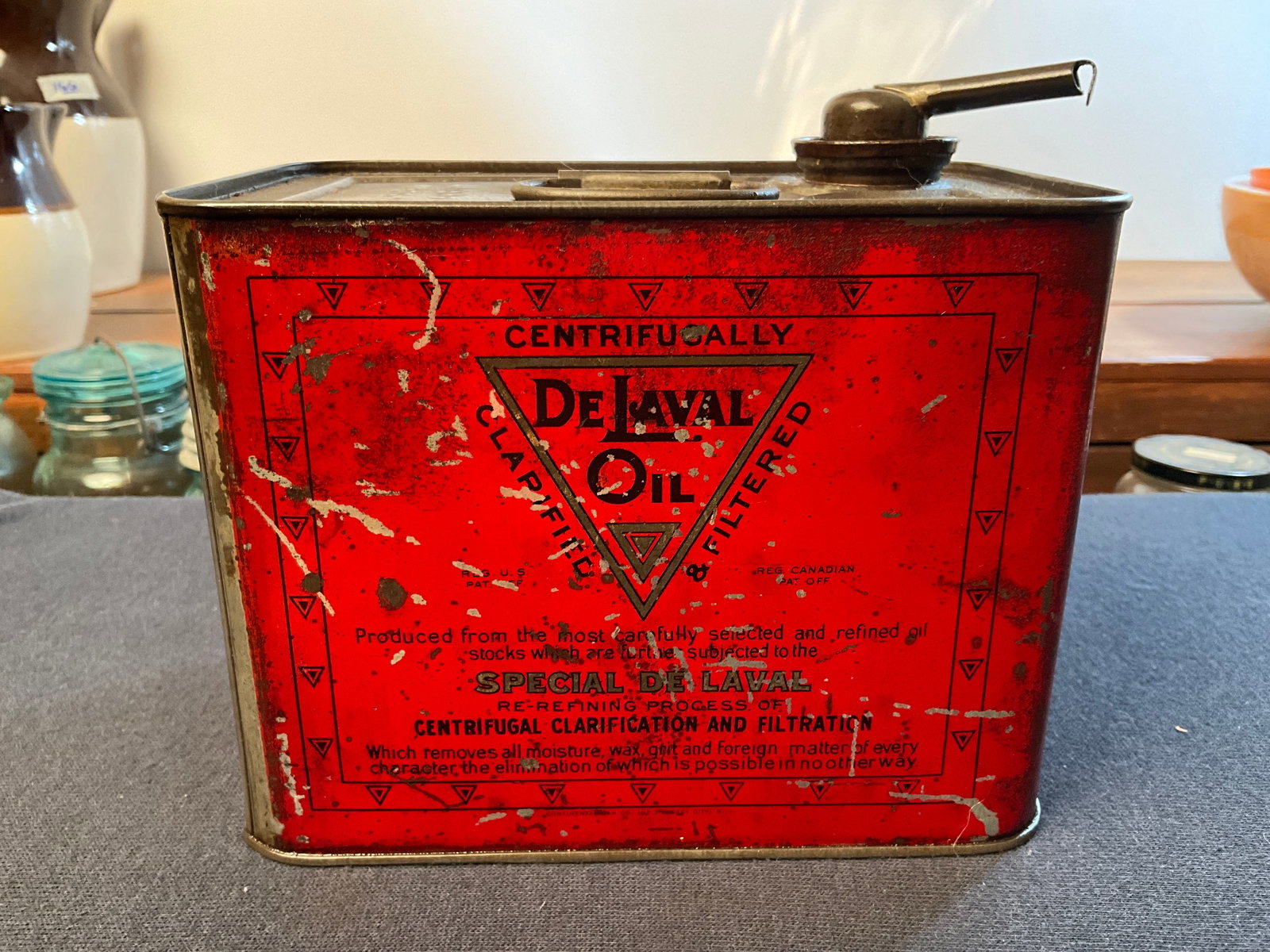 De-Laval Oil Can, Hand Separator Oil, 1/2 Gallon Size (1 of 6)