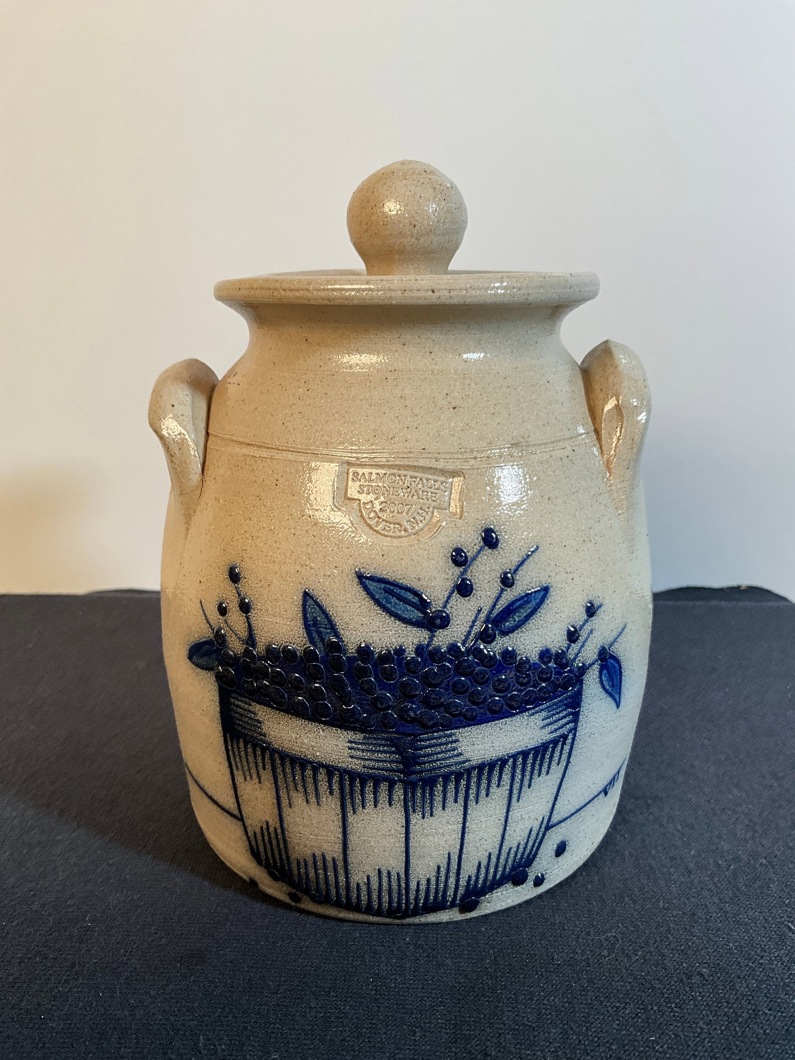 Salmon Falls Stoneware Pottery Jug w/Lid, Marked (1 of 7)