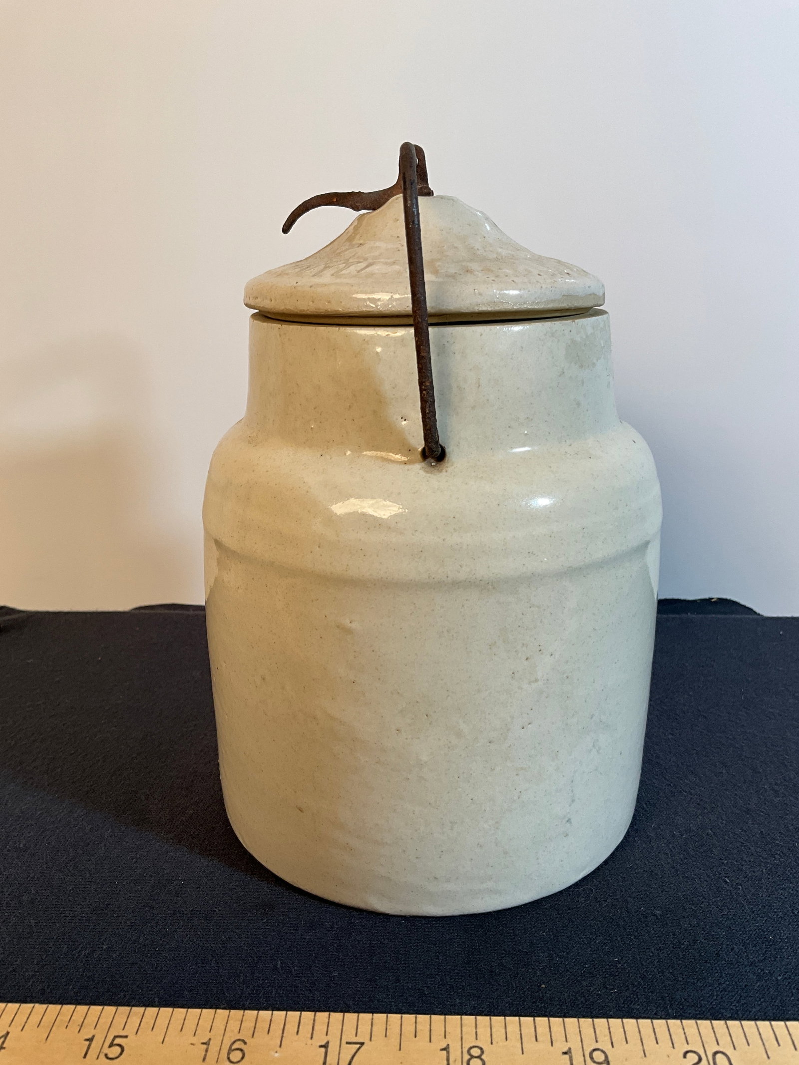 Quart Stoneware Fruit Jar, Western Stoneware Company, Monmouth, Illinois (1 of 9)