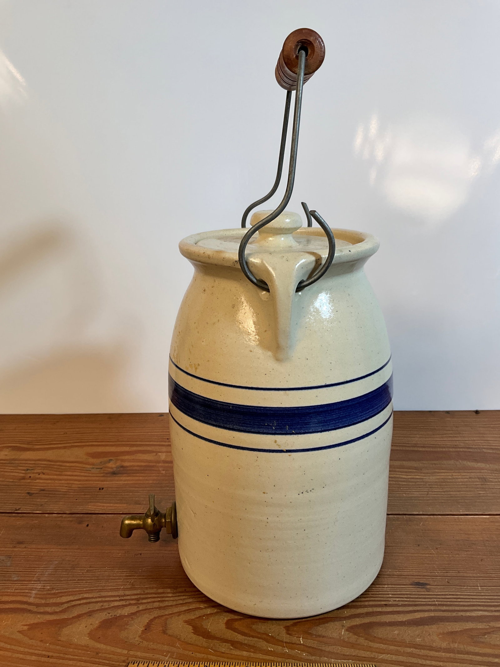 Nettlebed Pottery Spring Prairie Texas, One Gallon Water Cooler (1 of 10)