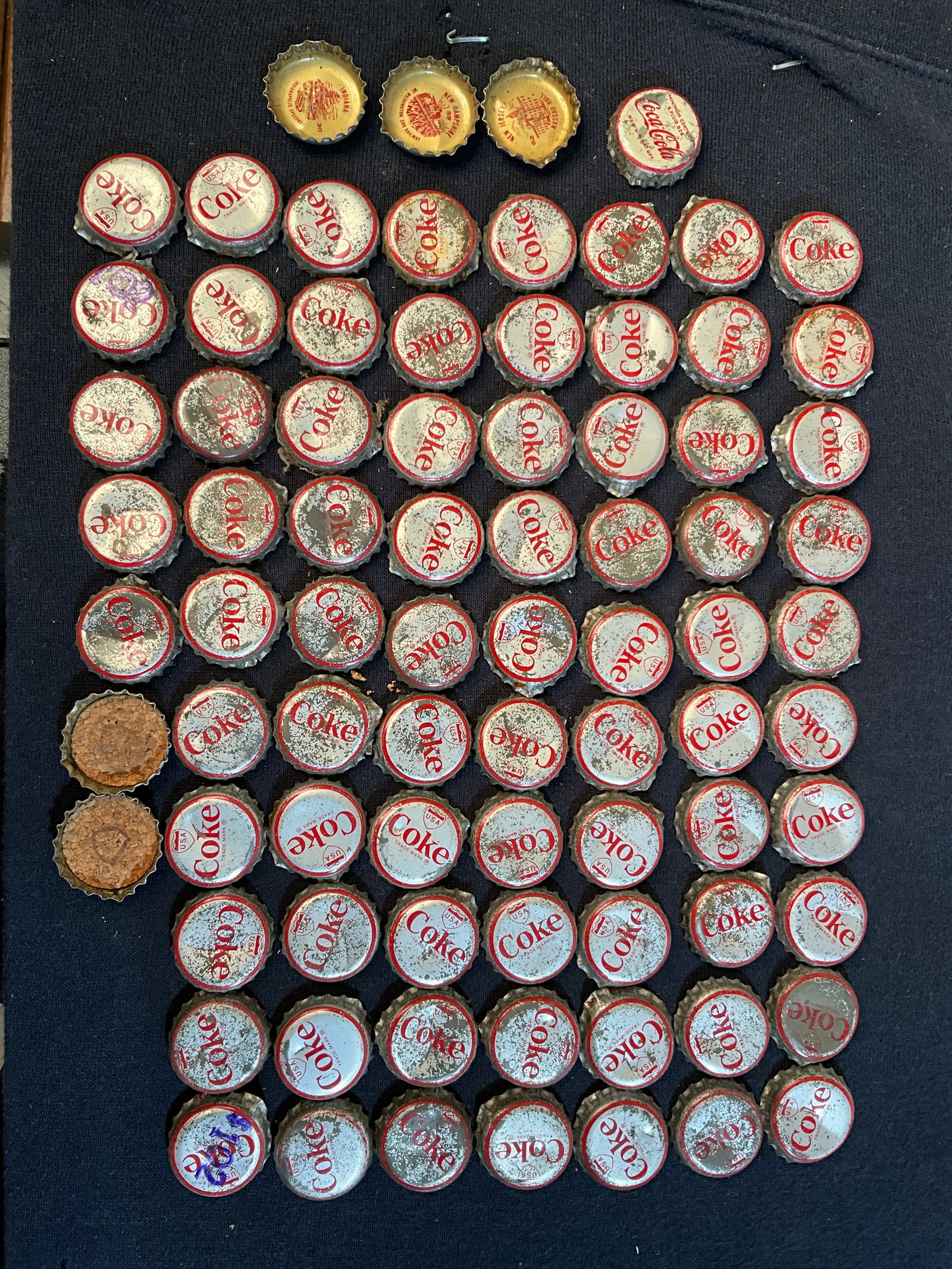 Large lot of 1960's Coca-Cola Soda Bottle Caps with USA Shield, State Set (1 of 4)