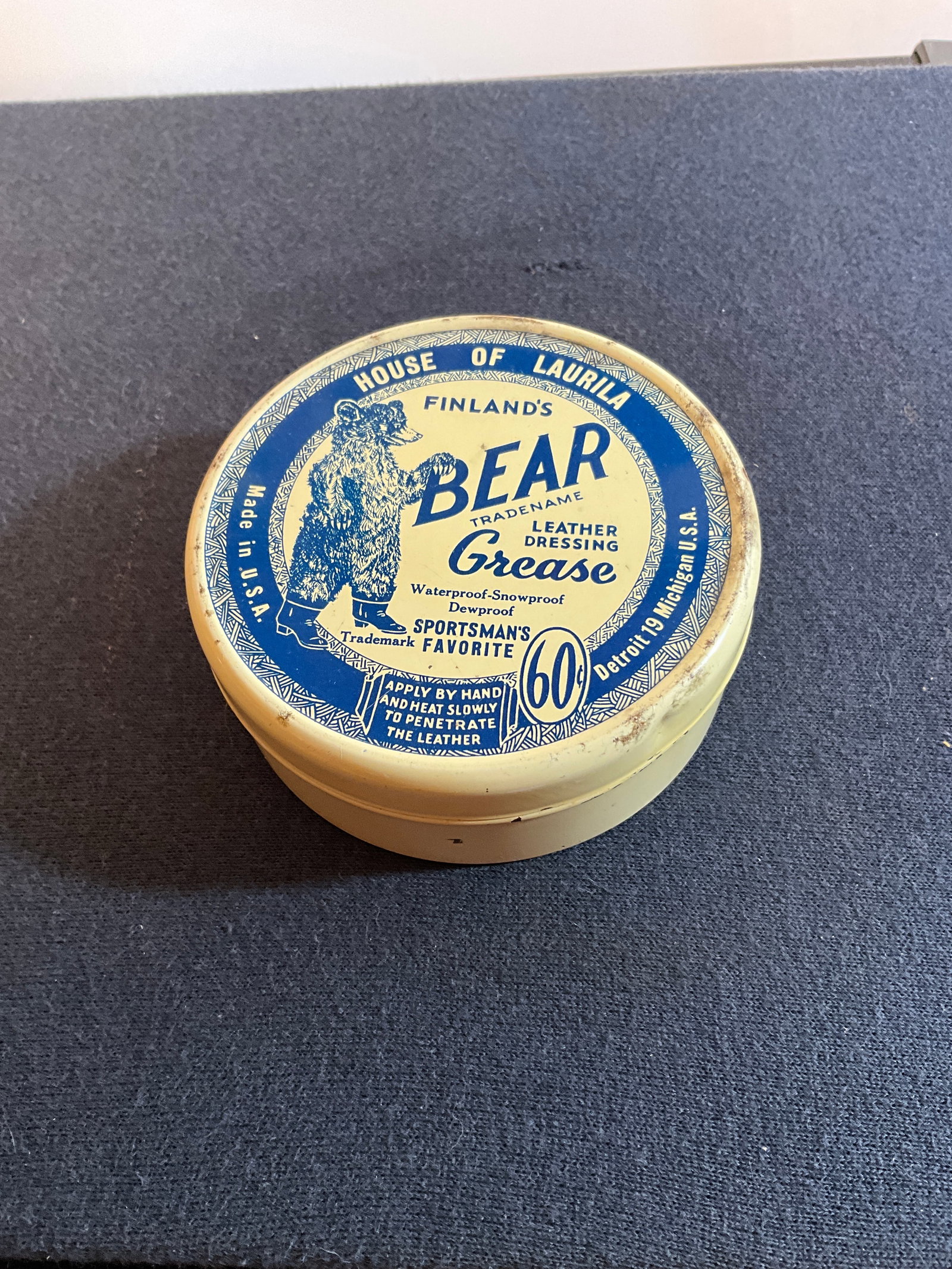 House of Laurila - Finland's Bear Grease - Blue Print Tin - 60c - Great Tin (1 of 4)