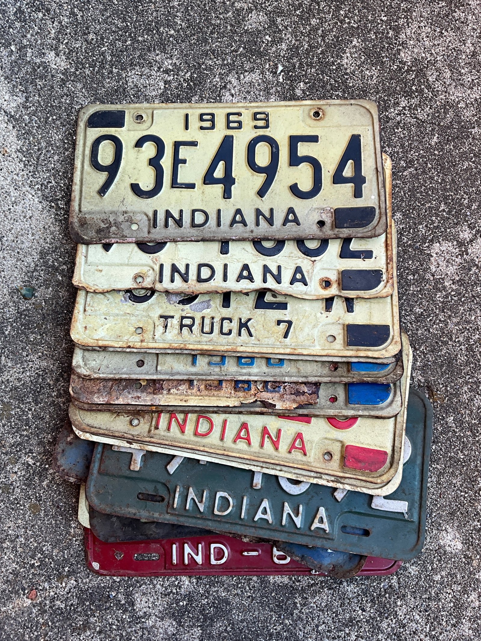 Lot of 16 Indiana License Plates, 1960's (1 of 7)